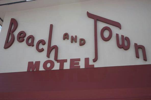 Beach and Town Motel photo 17