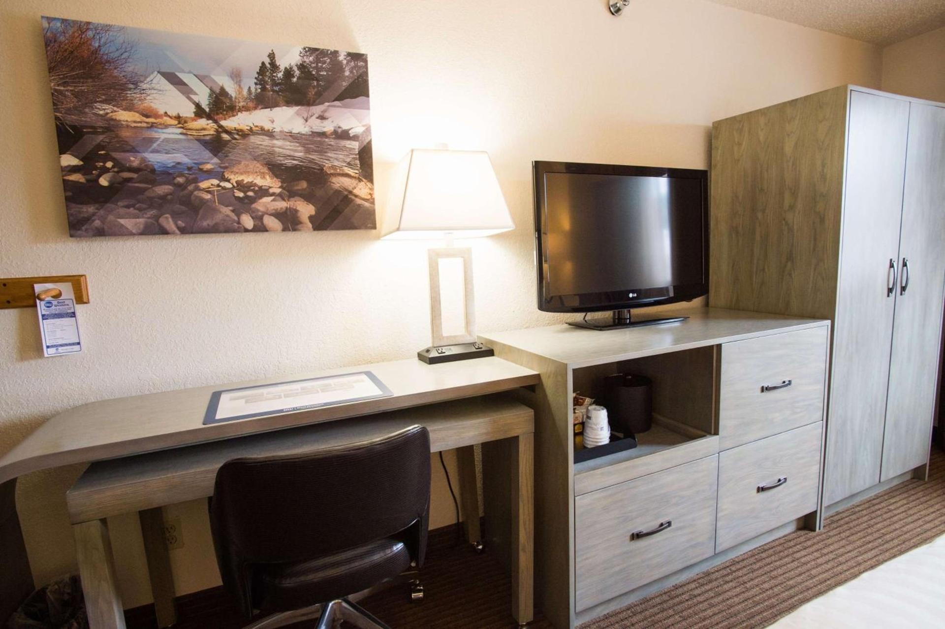 Best Western Alpenglo Lodge photo 20