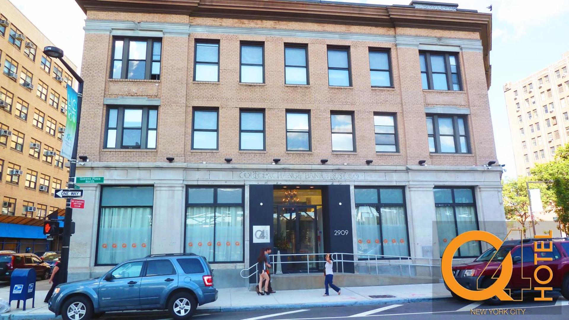 Q4 Hotel and Hostel photo 24