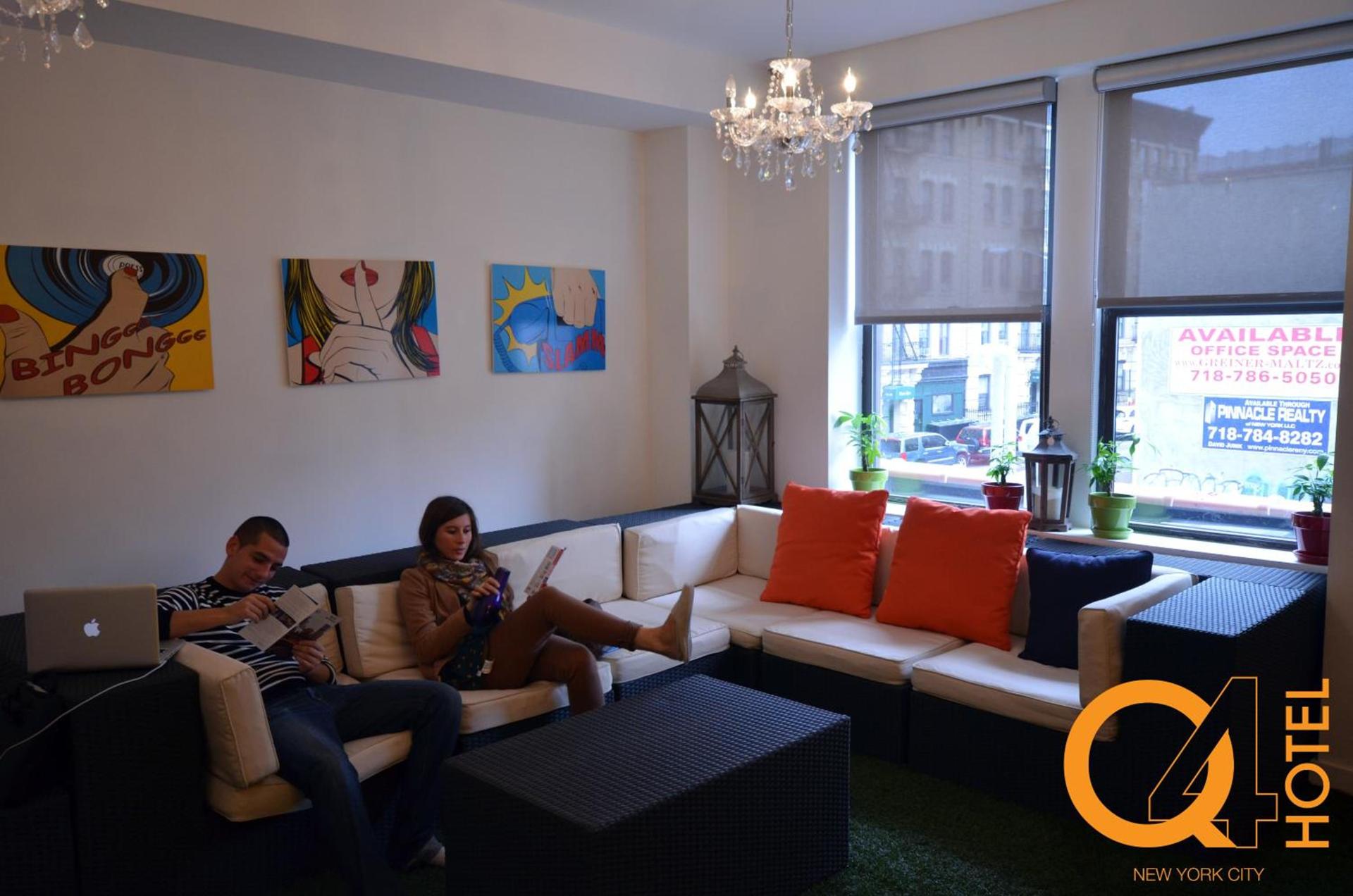 Q4 Hotel and Hostel photo 6