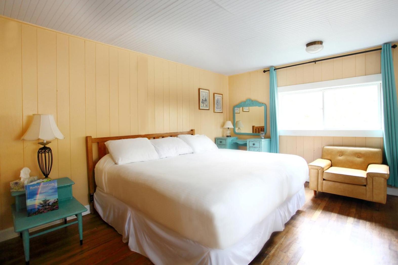 The Pines Cottages photo 17