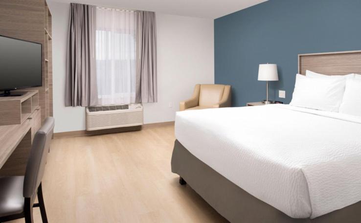 WoodSpring Suites Seattle Redmond photo 10