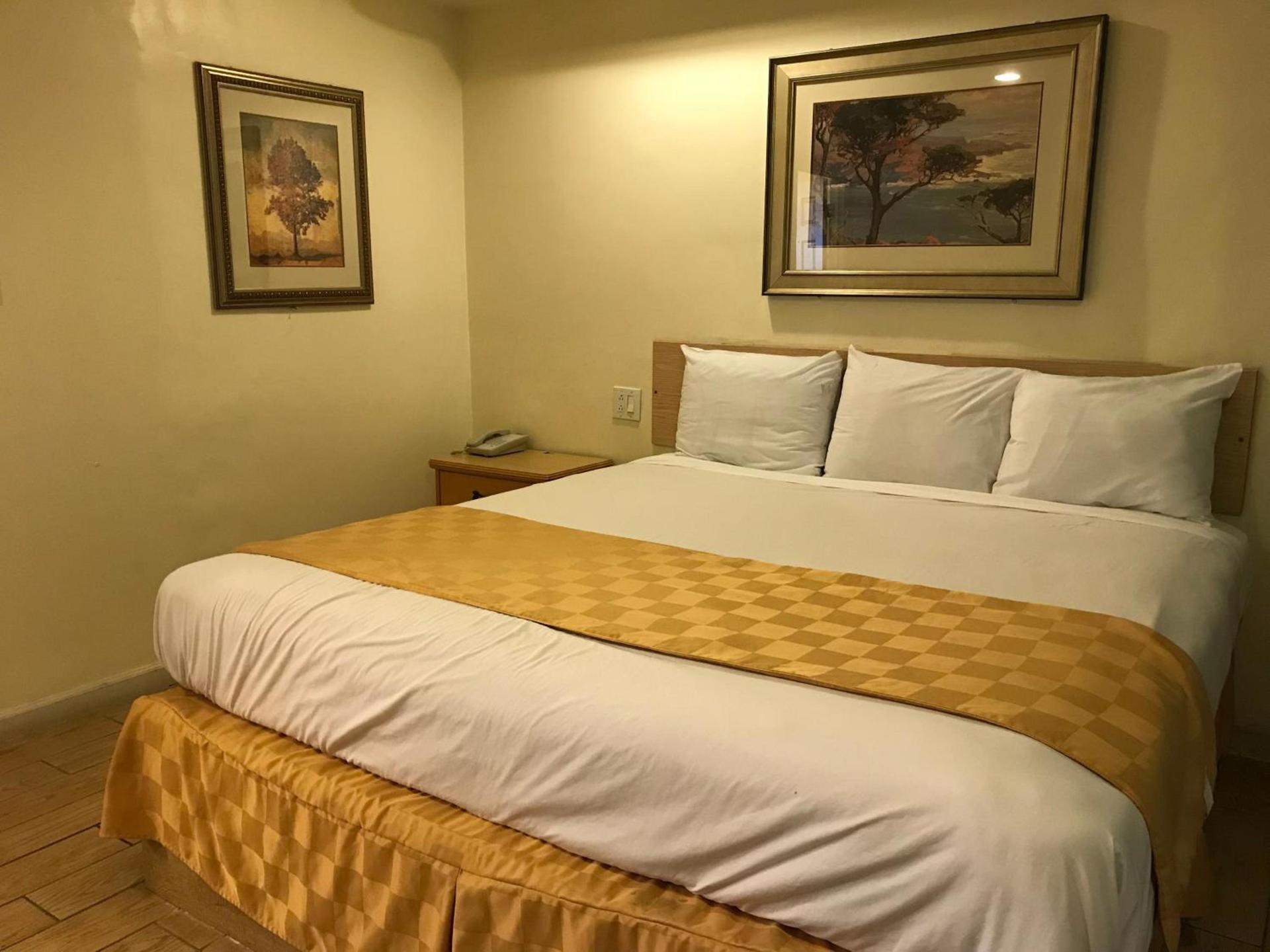 777 Motor Inn photo 3
