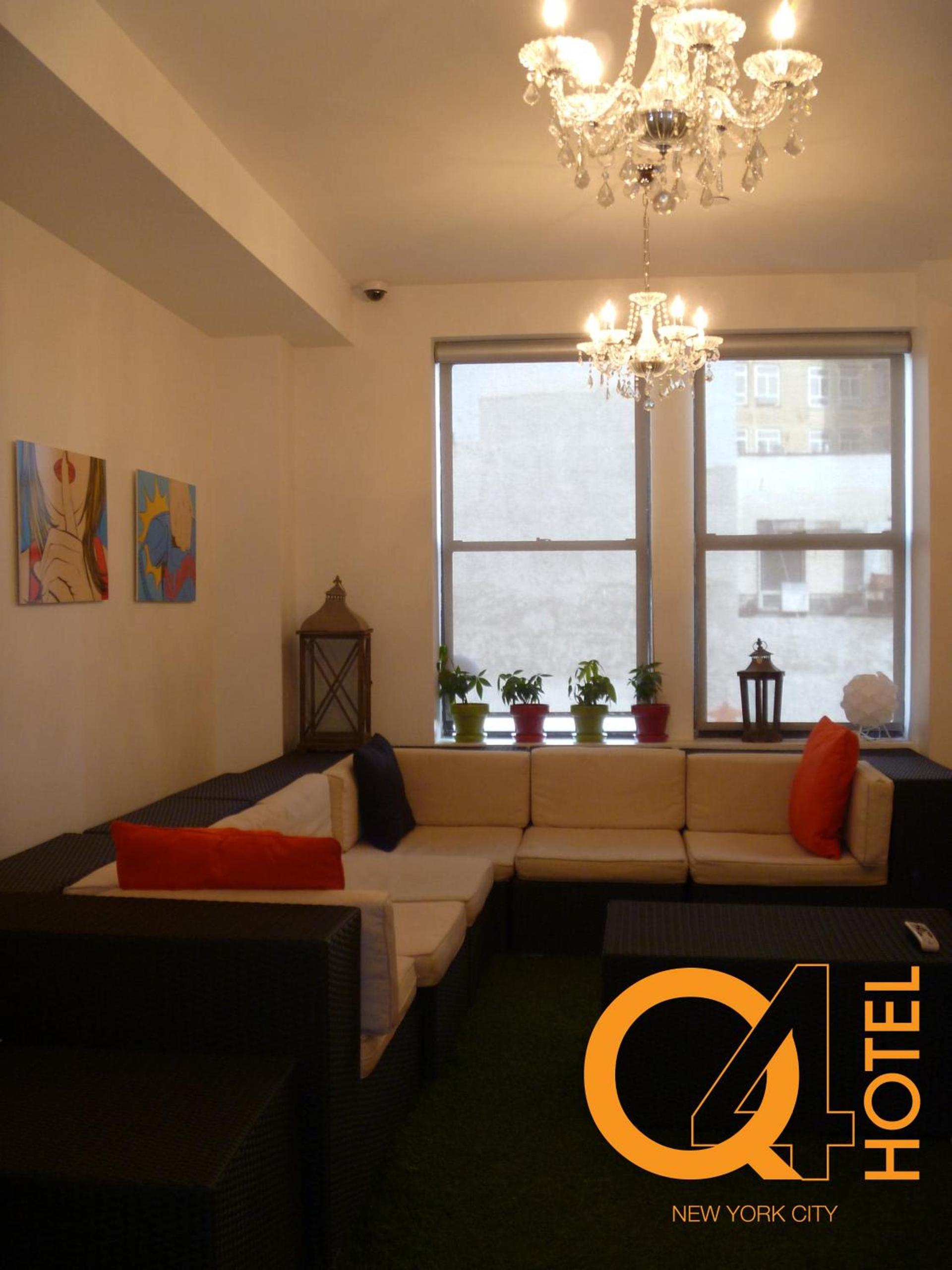 Q4 Hotel and Hostel photo 5