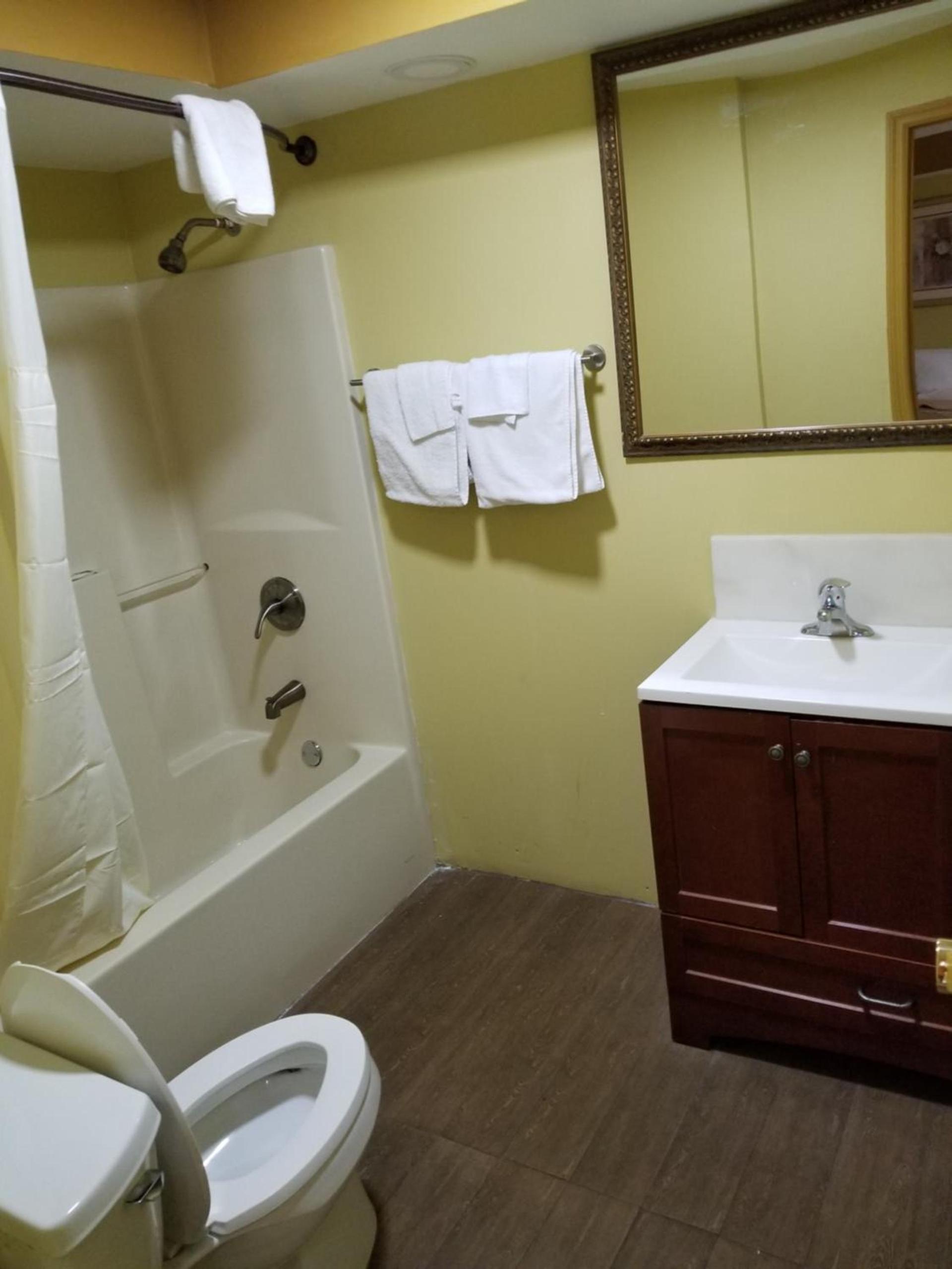 Budget Motel photo 9