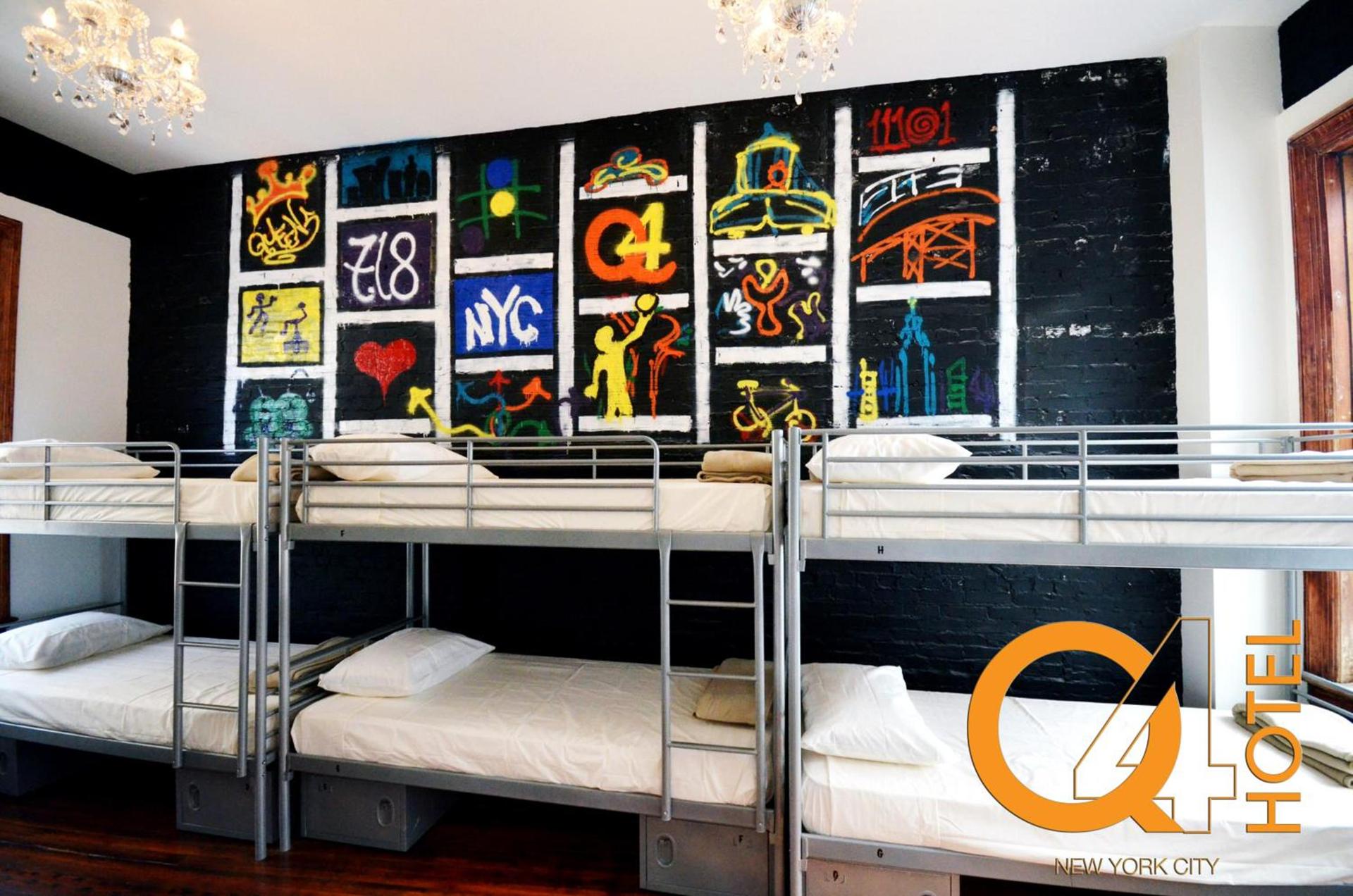 Q4 Hotel and Hostel photo 16