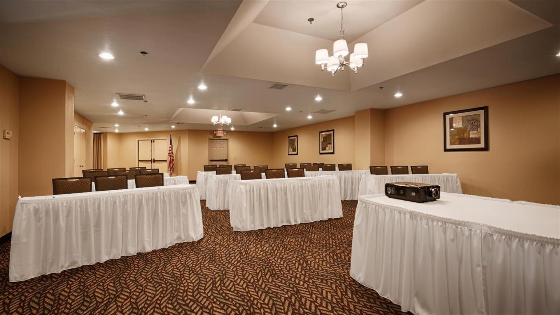 Best Western Palm Court Inn photo 23