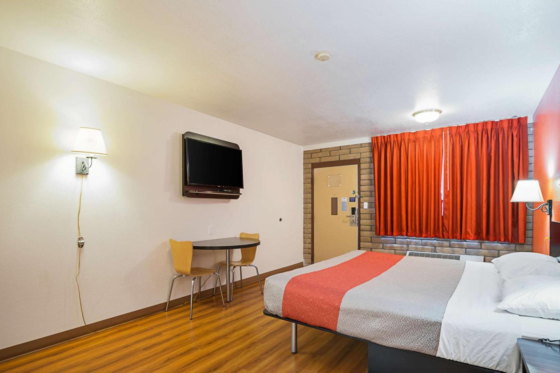 Motel 6-Safford, AZ photo 13