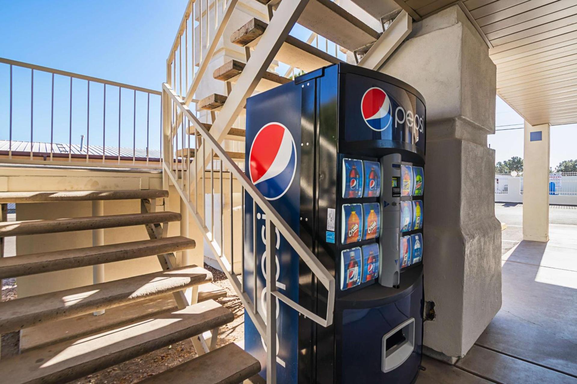 Motel 6-Safford, AZ photo 26
