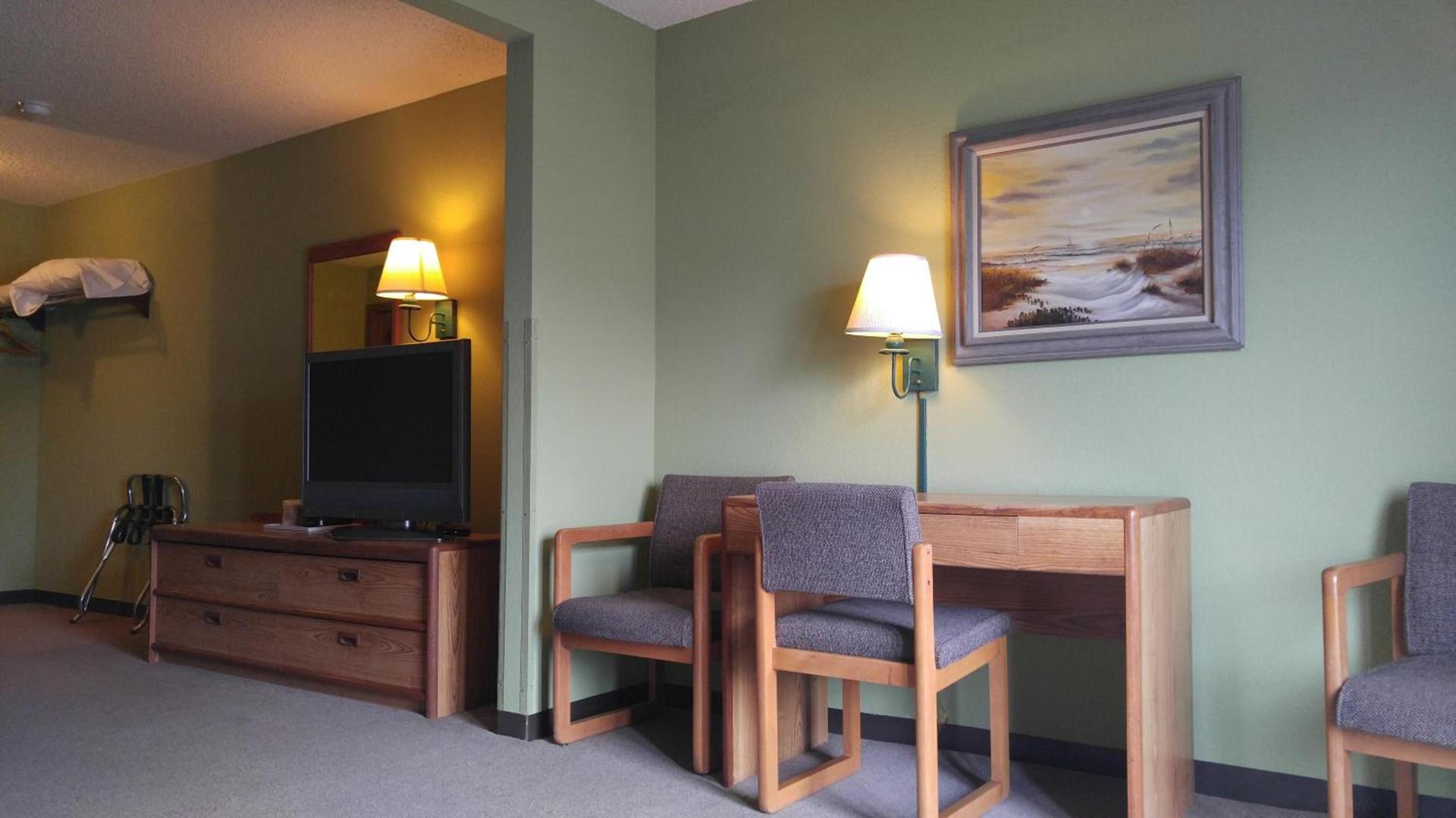 Harbor Lights Lodge photo 3