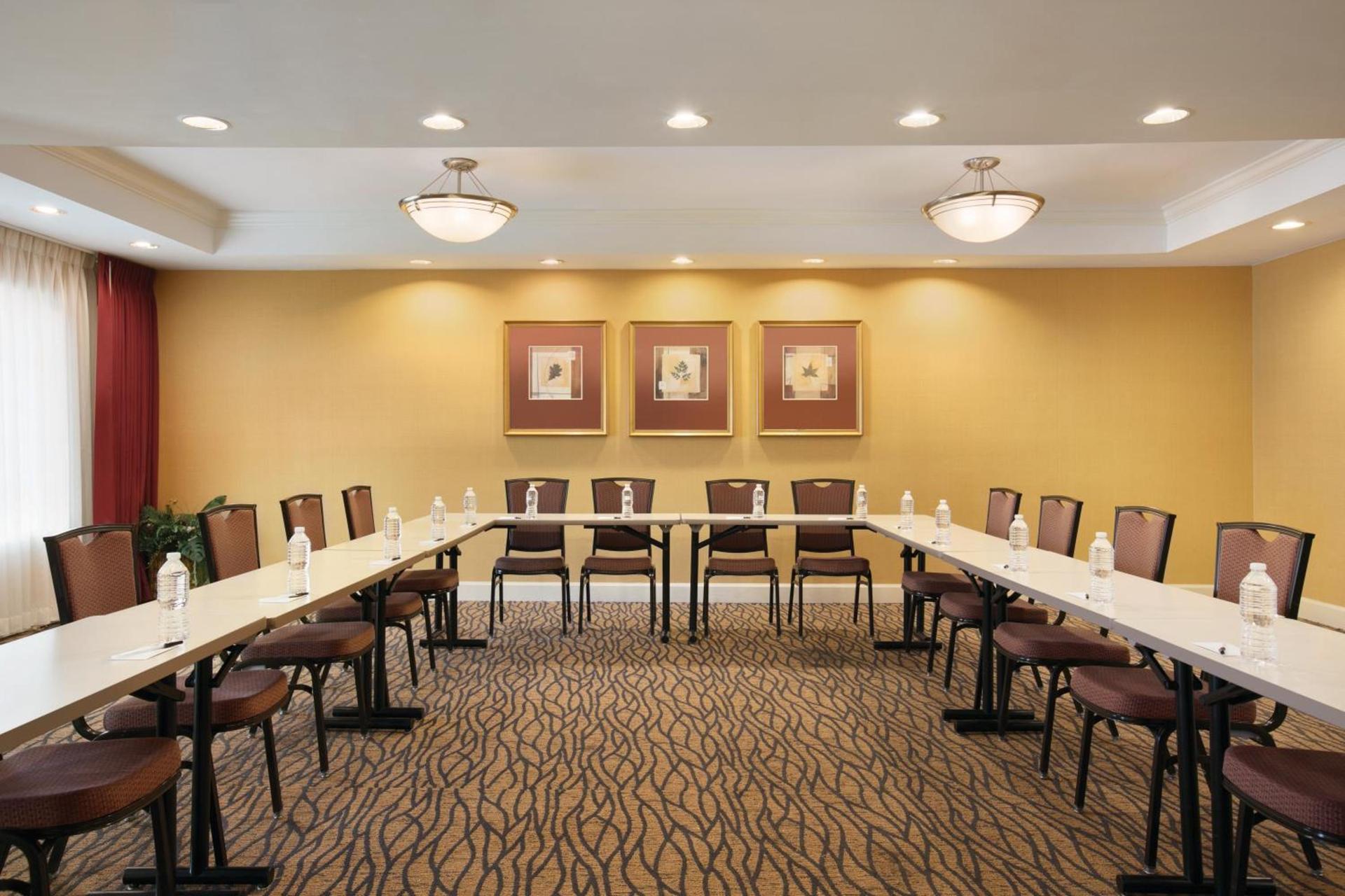Country Inn & Suites By Radisson, Atlanta Airport North, GA photo 26