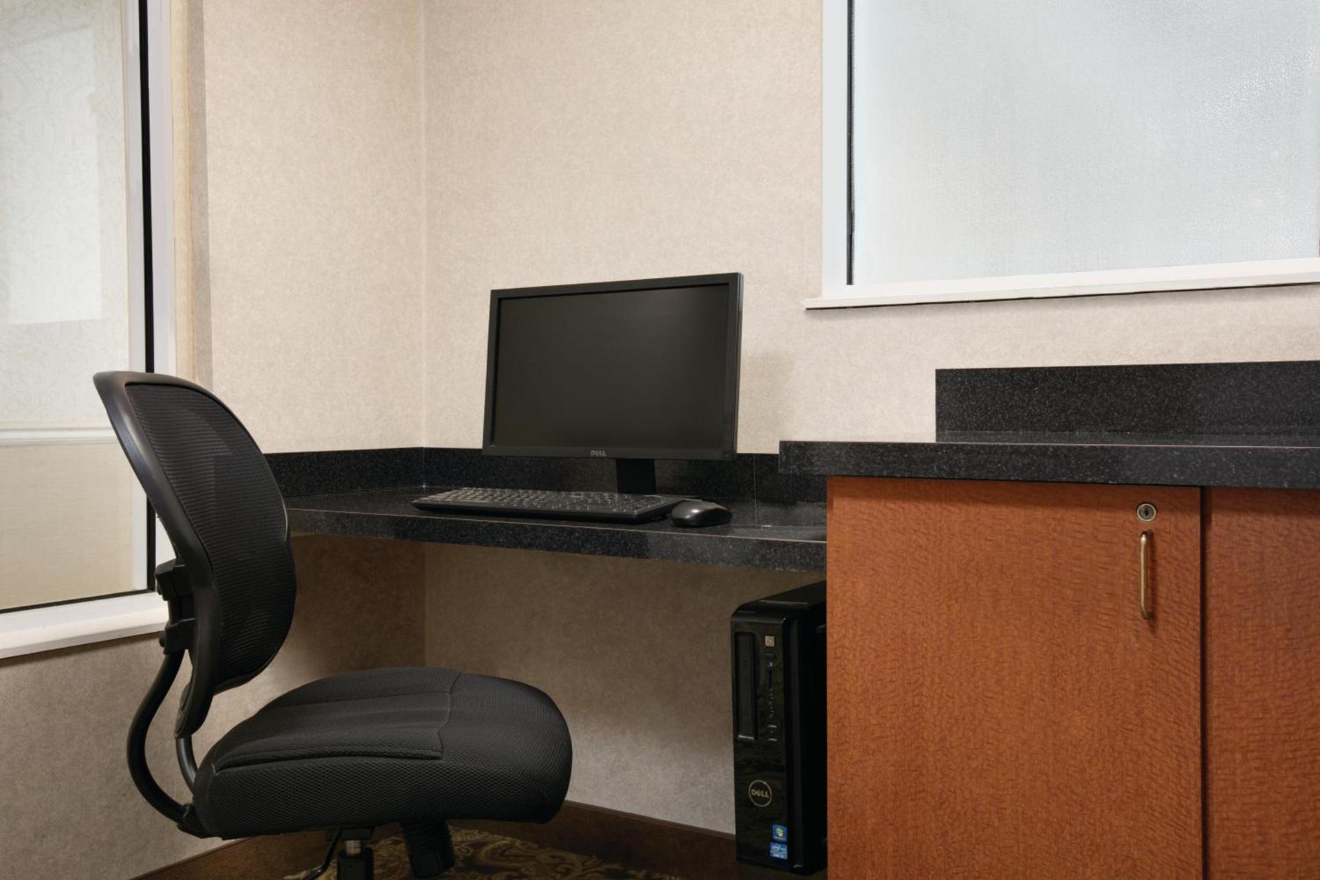 Country Inn & Suites By Radisson, Atlanta Airport North, GA photo 27