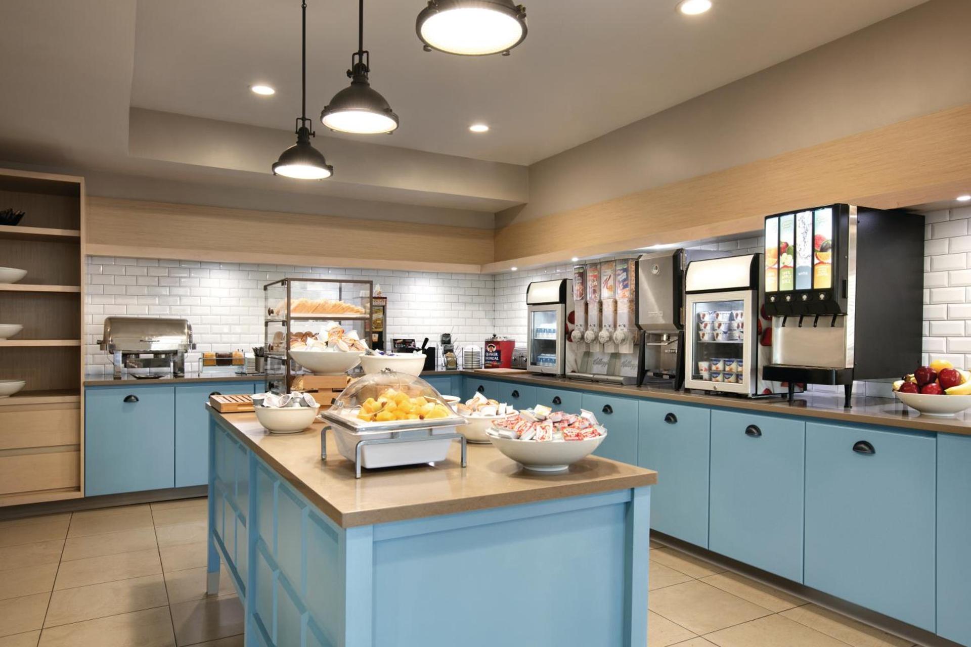 Country Inn & Suites By Radisson, Atlanta Airport North, GA photo 22