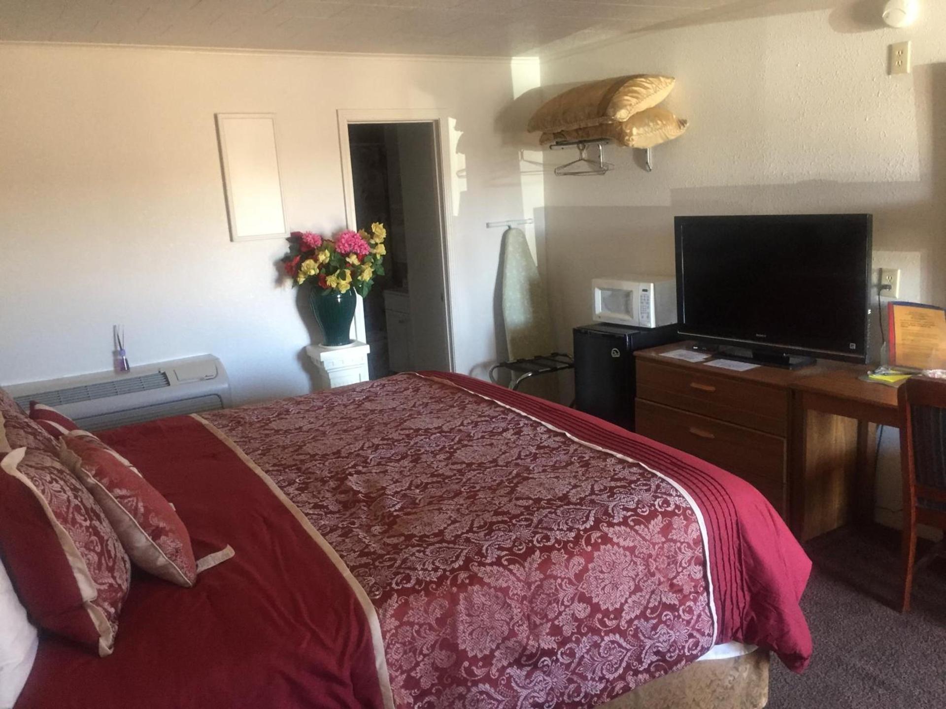 Rustic Motel Rolla photo 8