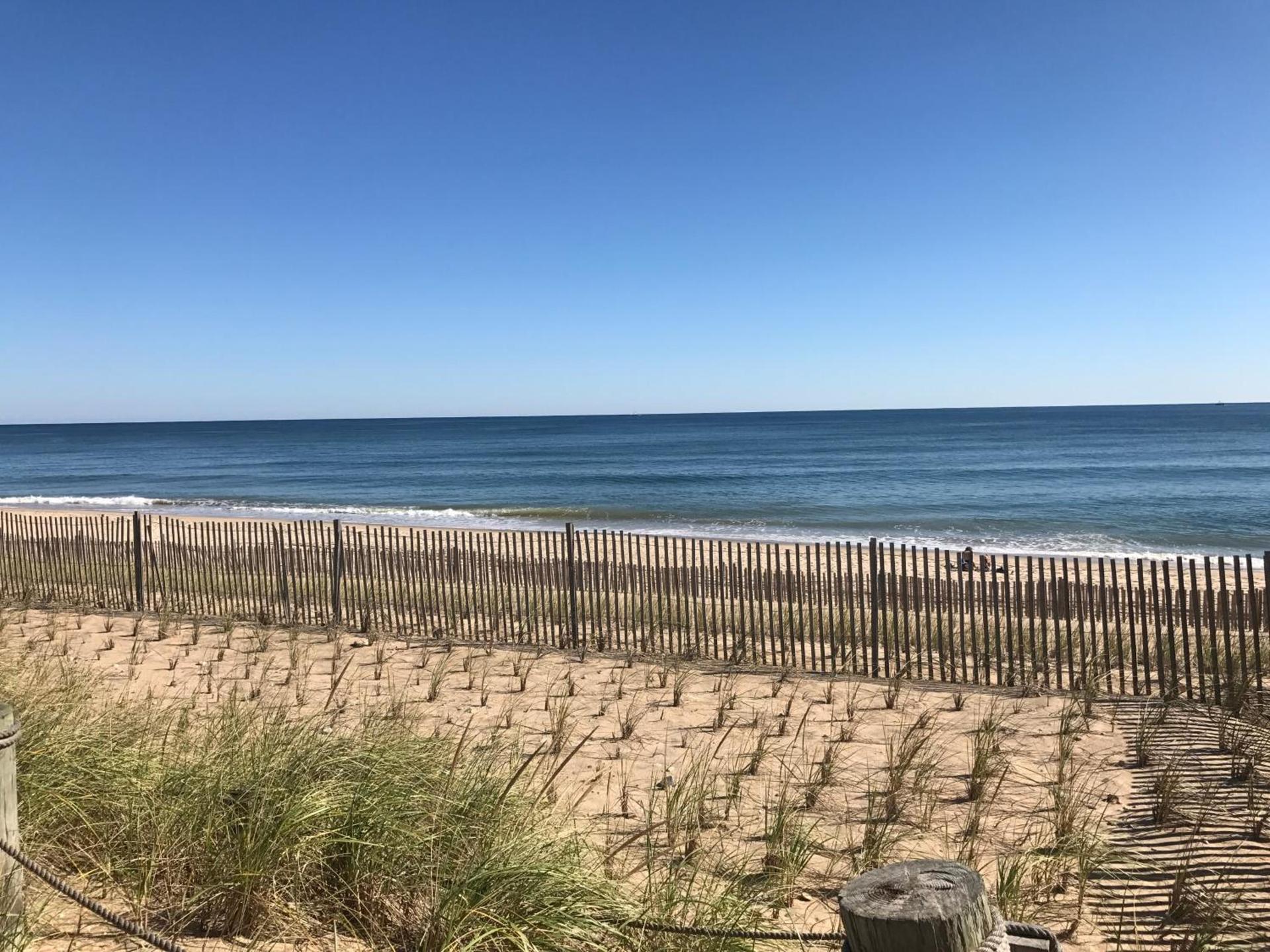 Ocean Surf Resort photo 45