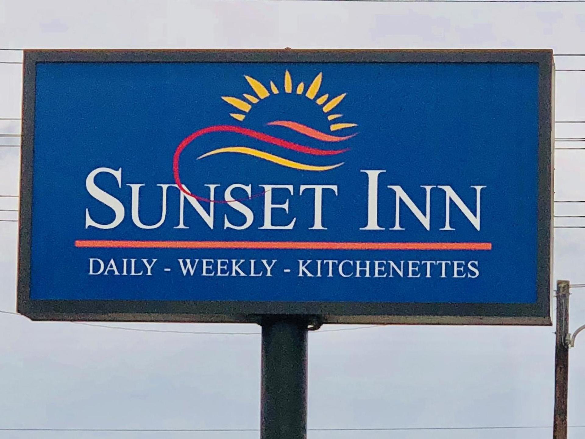 Sunset Inn Longview photo 8