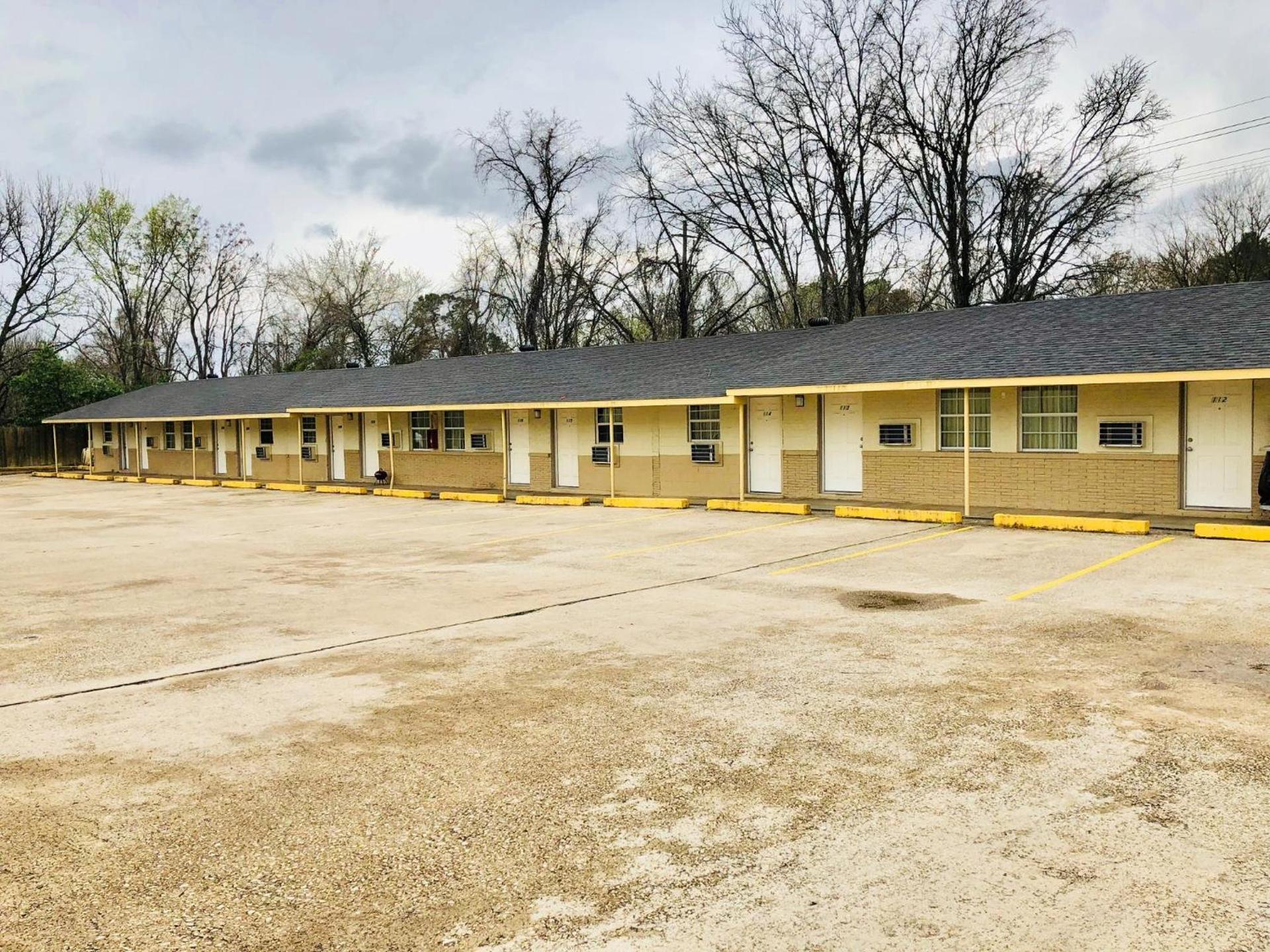 Sunset Inn Longview photo 12