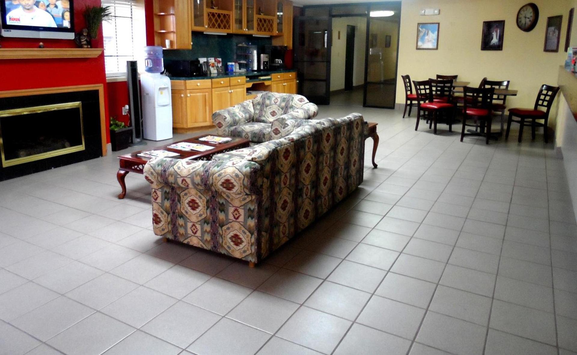 Budgetel Inn Houston/Nasa photo 10