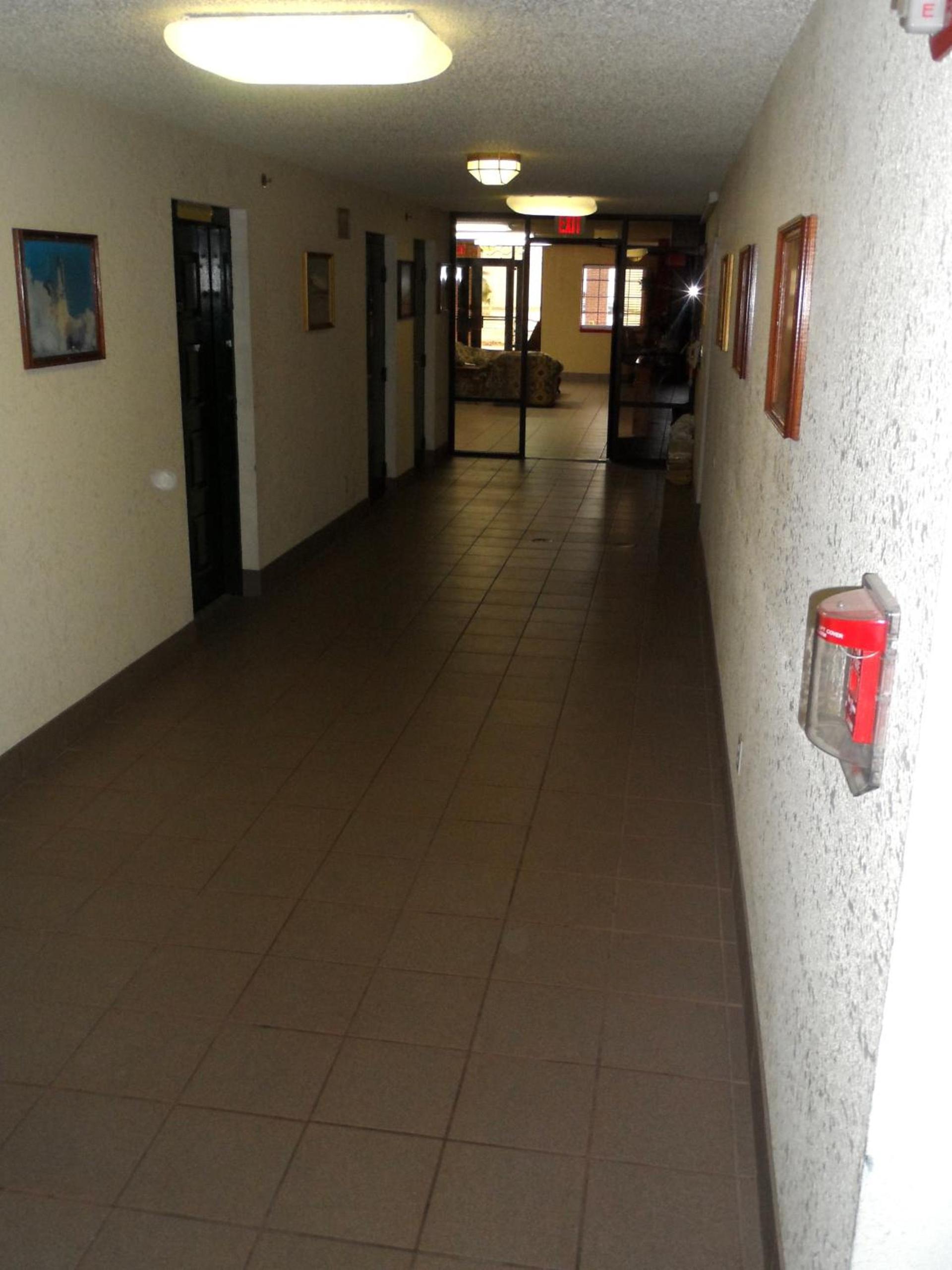 Budgetel Inn Houston/Nasa photo 16
