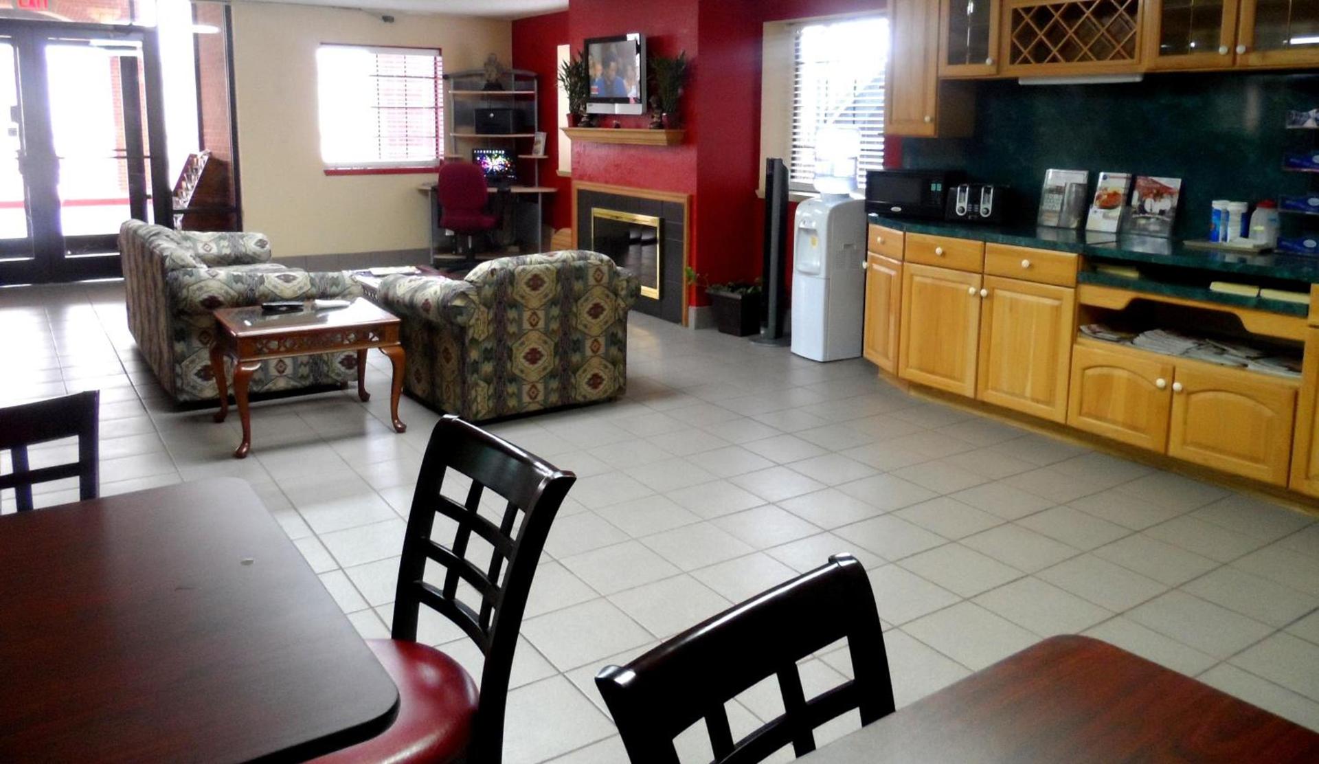 Budgetel Inn Houston/Nasa photo 17