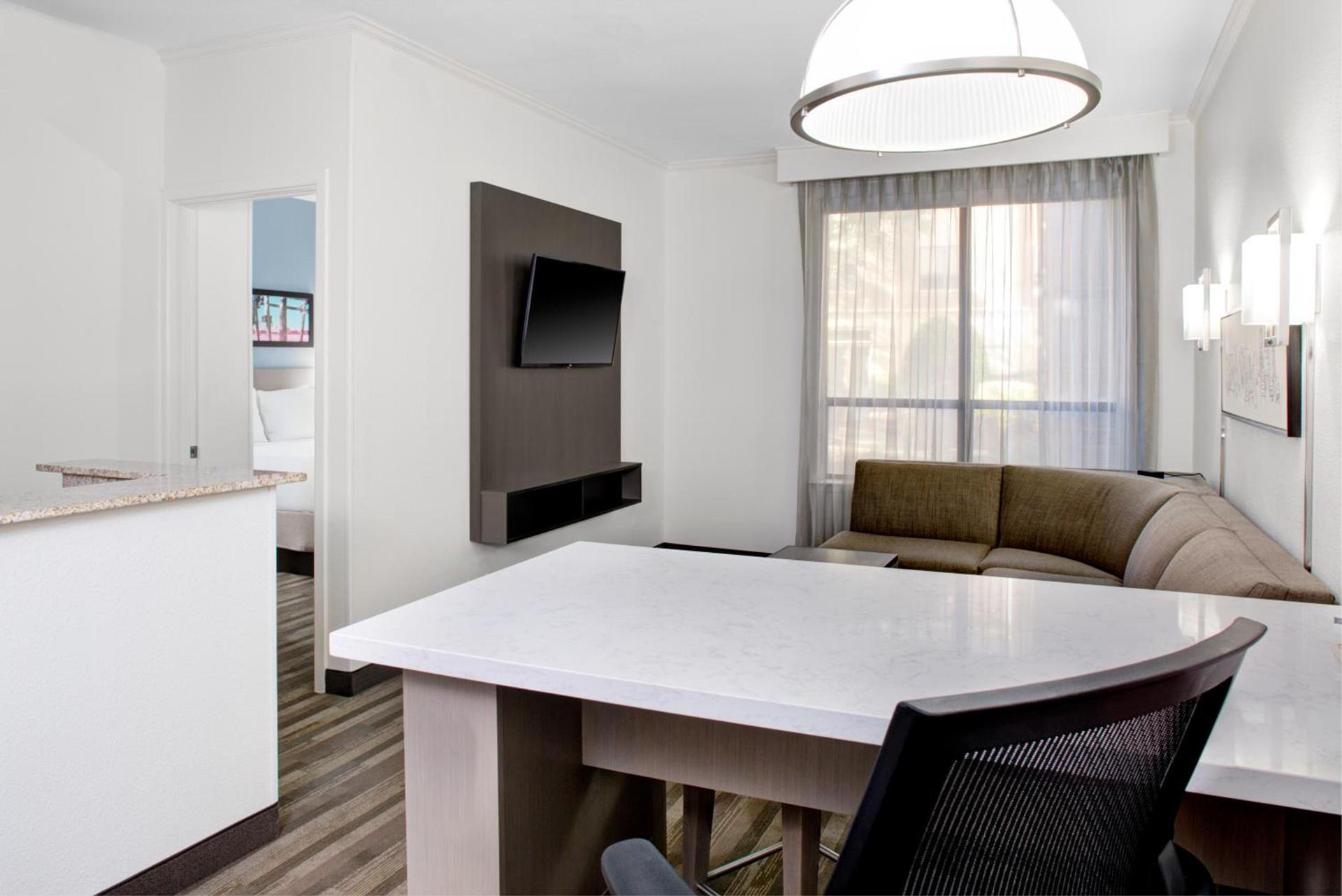 Hyatt House Dallas Lincoln Park photo 11