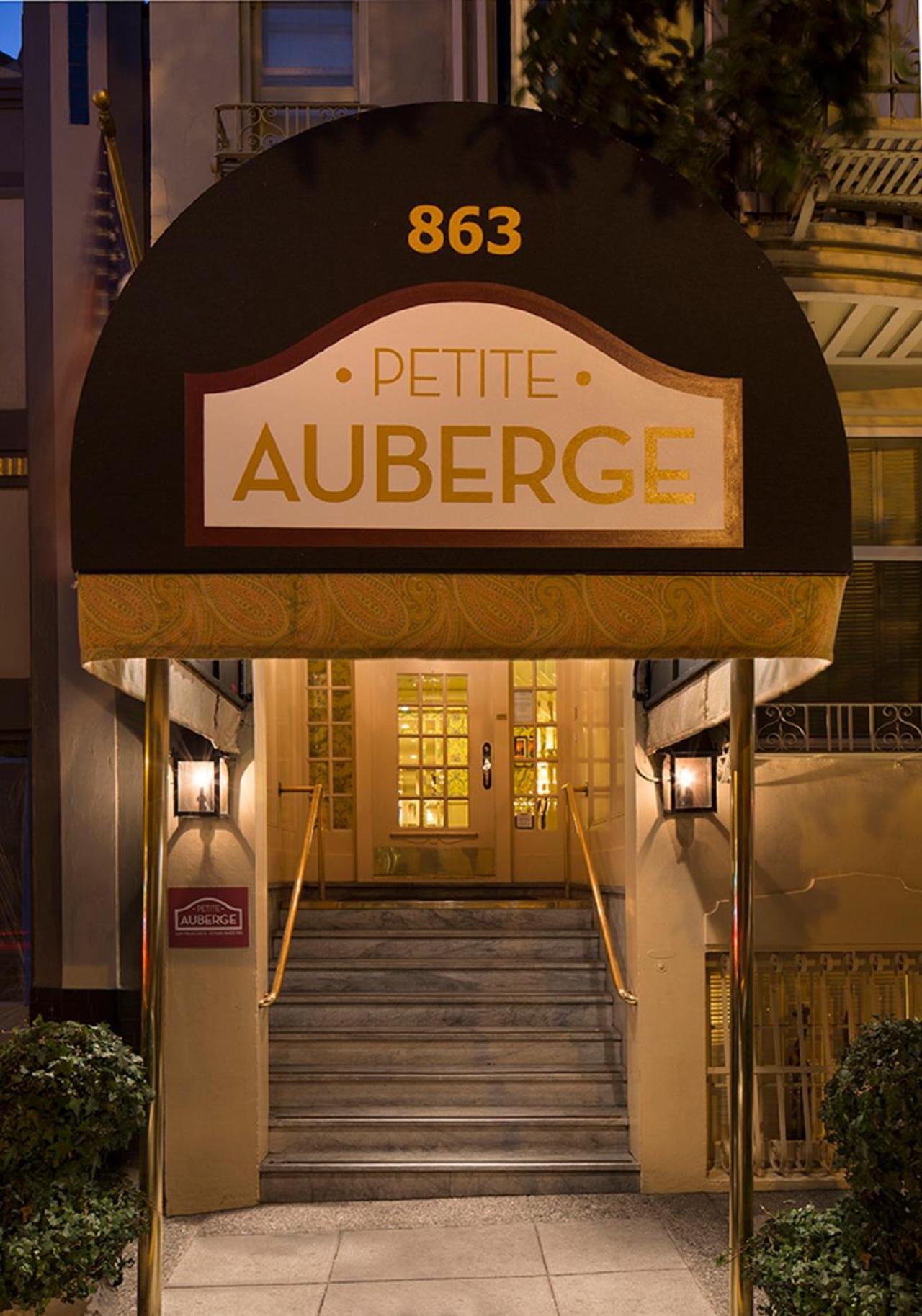 Petite Auberge photo 4