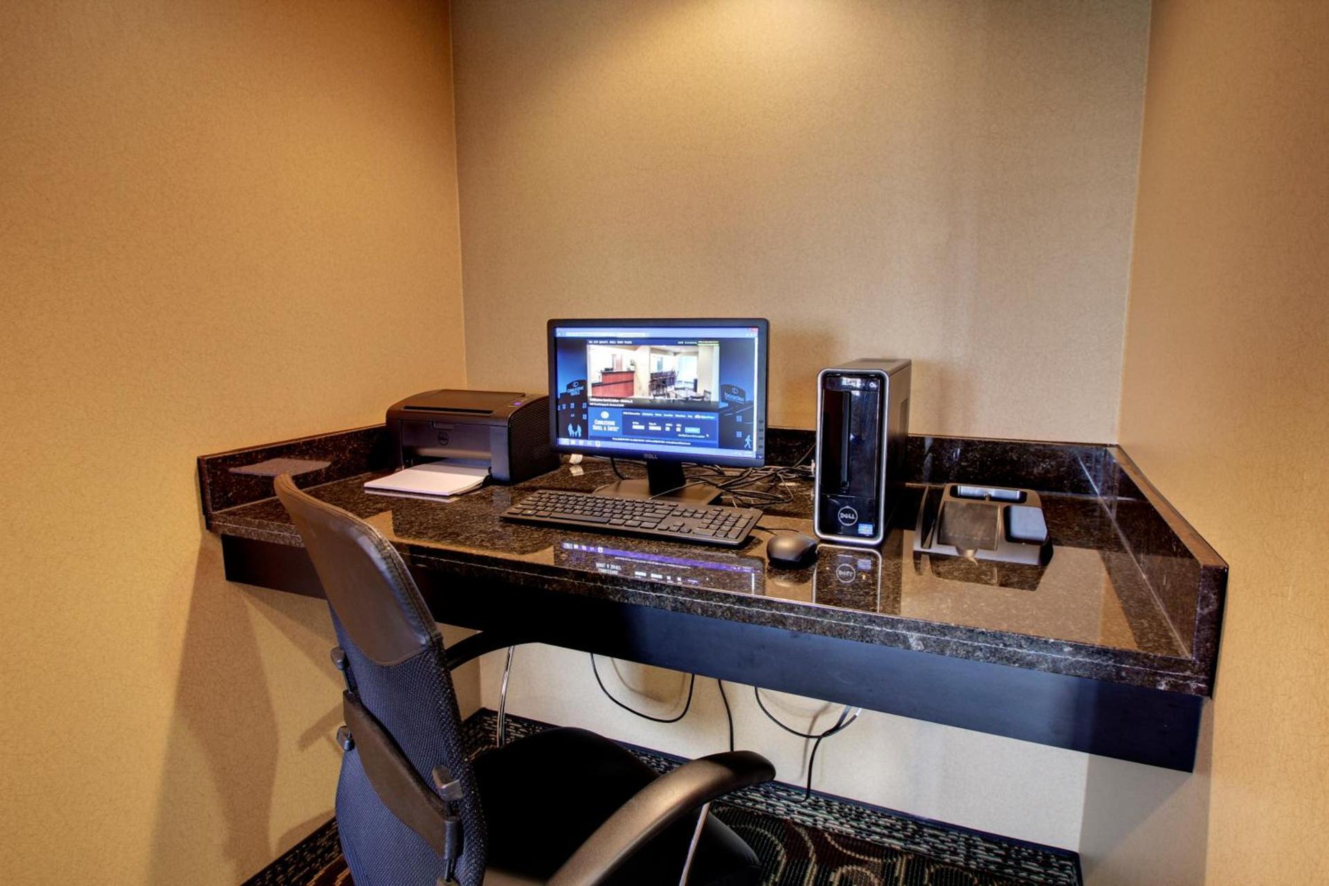 Cobblestone Hotel & Suites - Newton photo 25