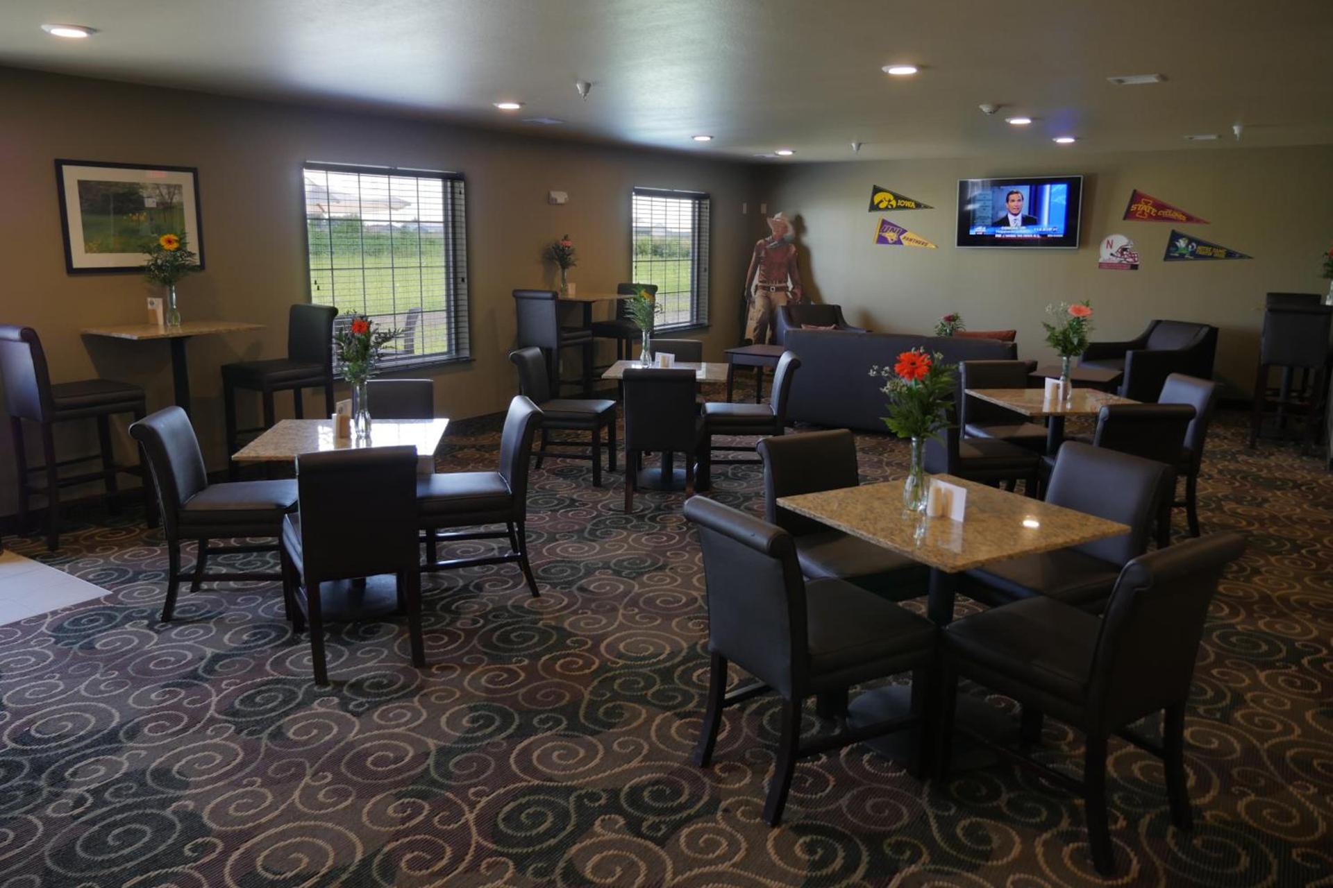 Cobblestone Inn & Suites-Winterset photo 36