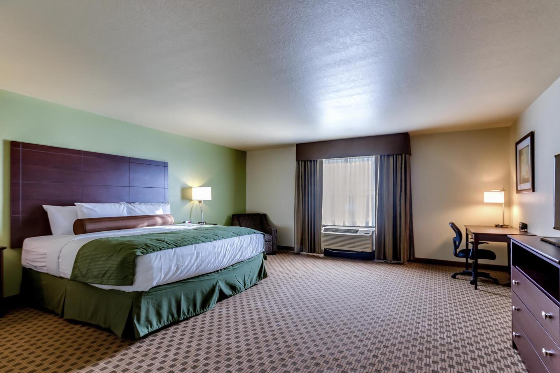 Cobblestone Inn & Suites - Waverly photo 34