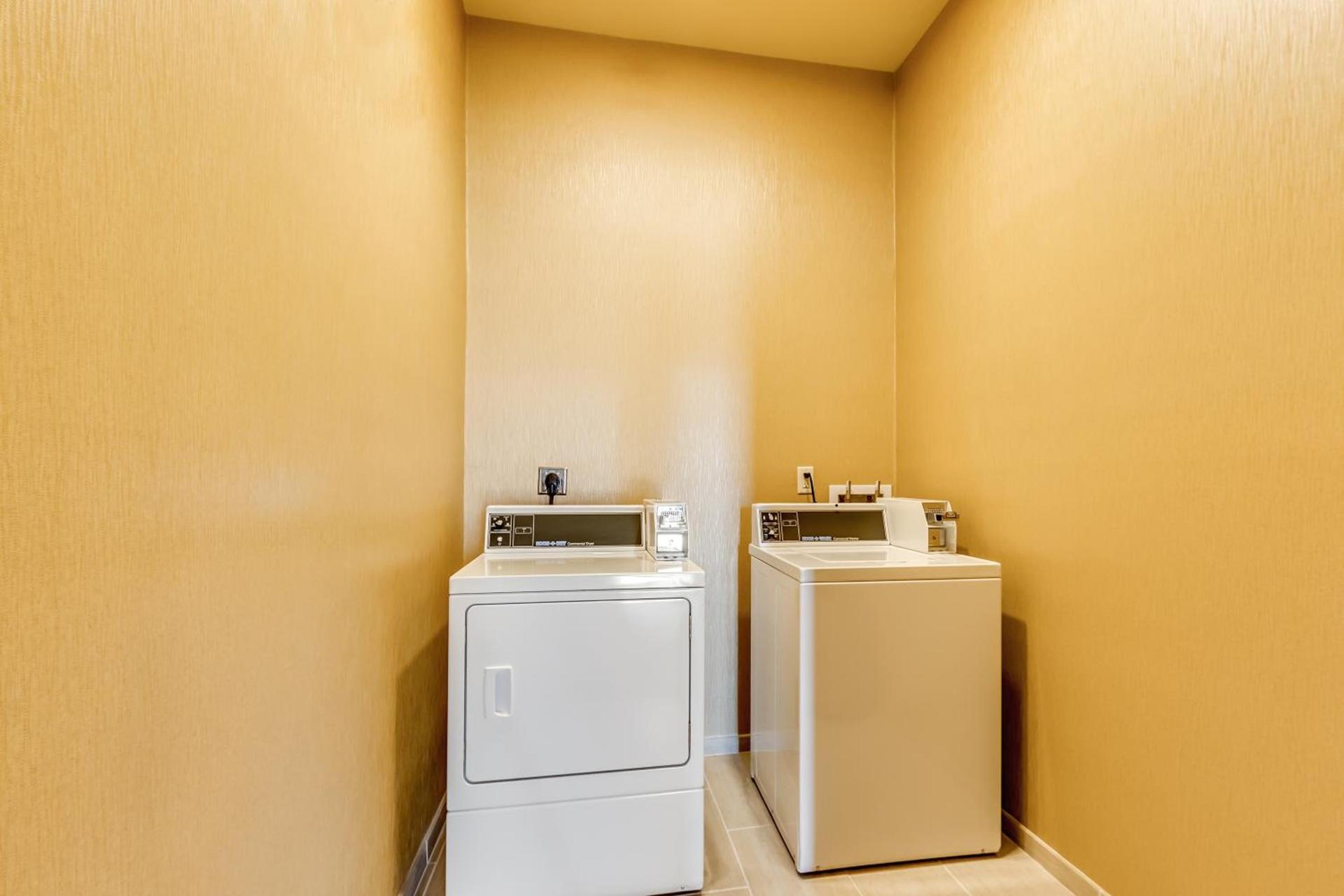 Cobblestone Inn & Suites - Waverly photo 35