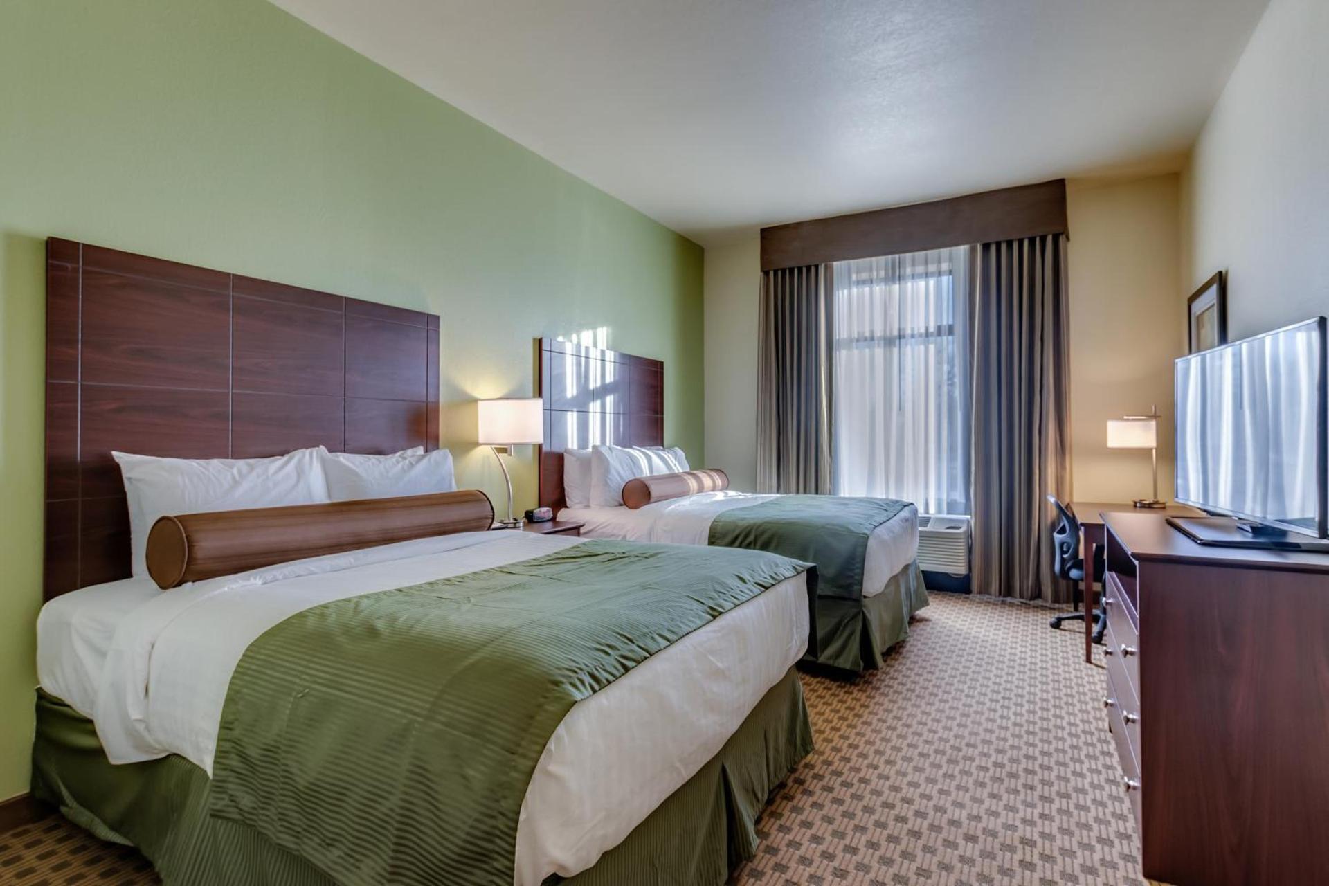 Cobblestone Inn & Suites - Waverly photo 11