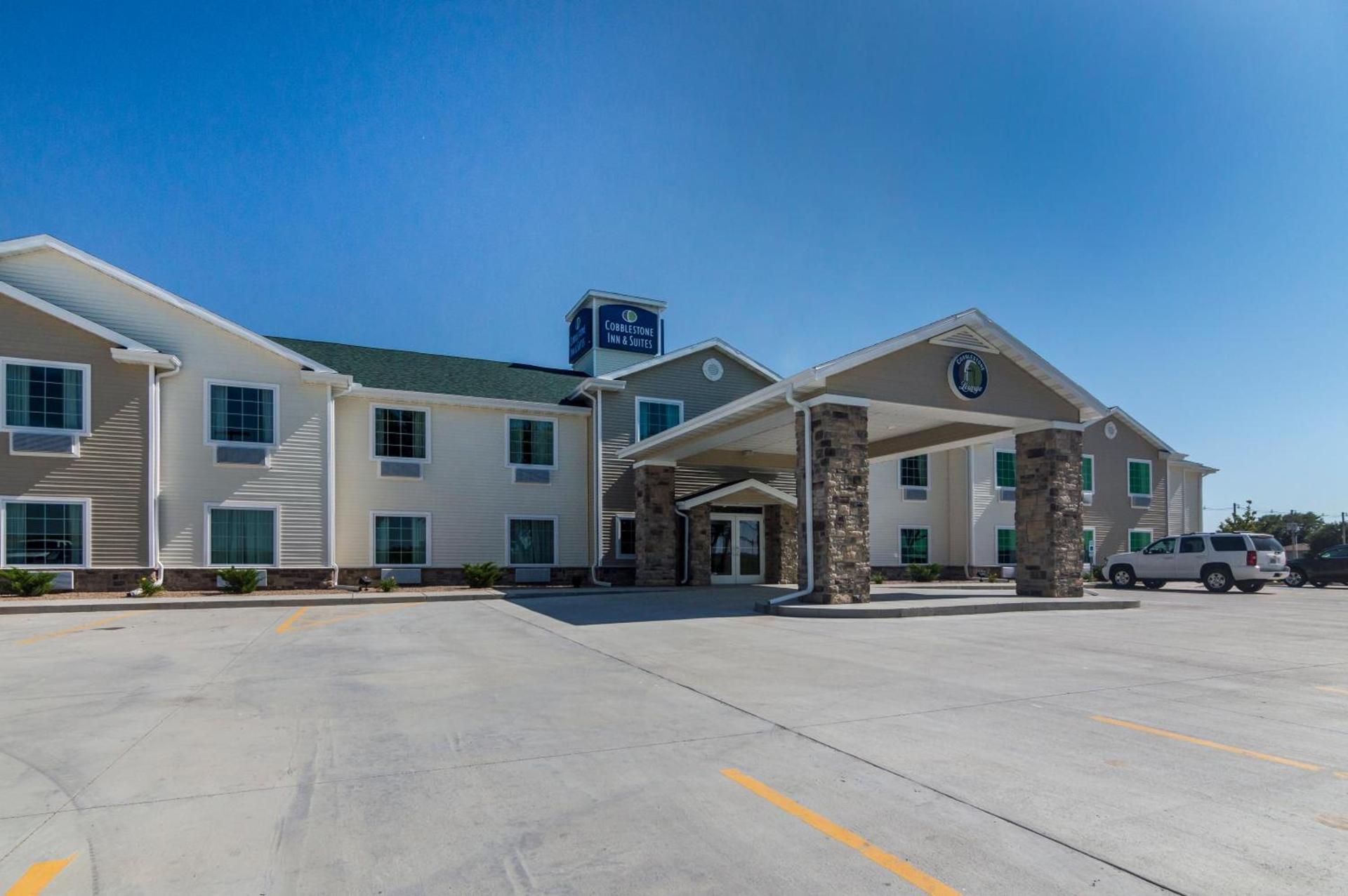 Cobblestone Inn & Suites - Lakin photo 1