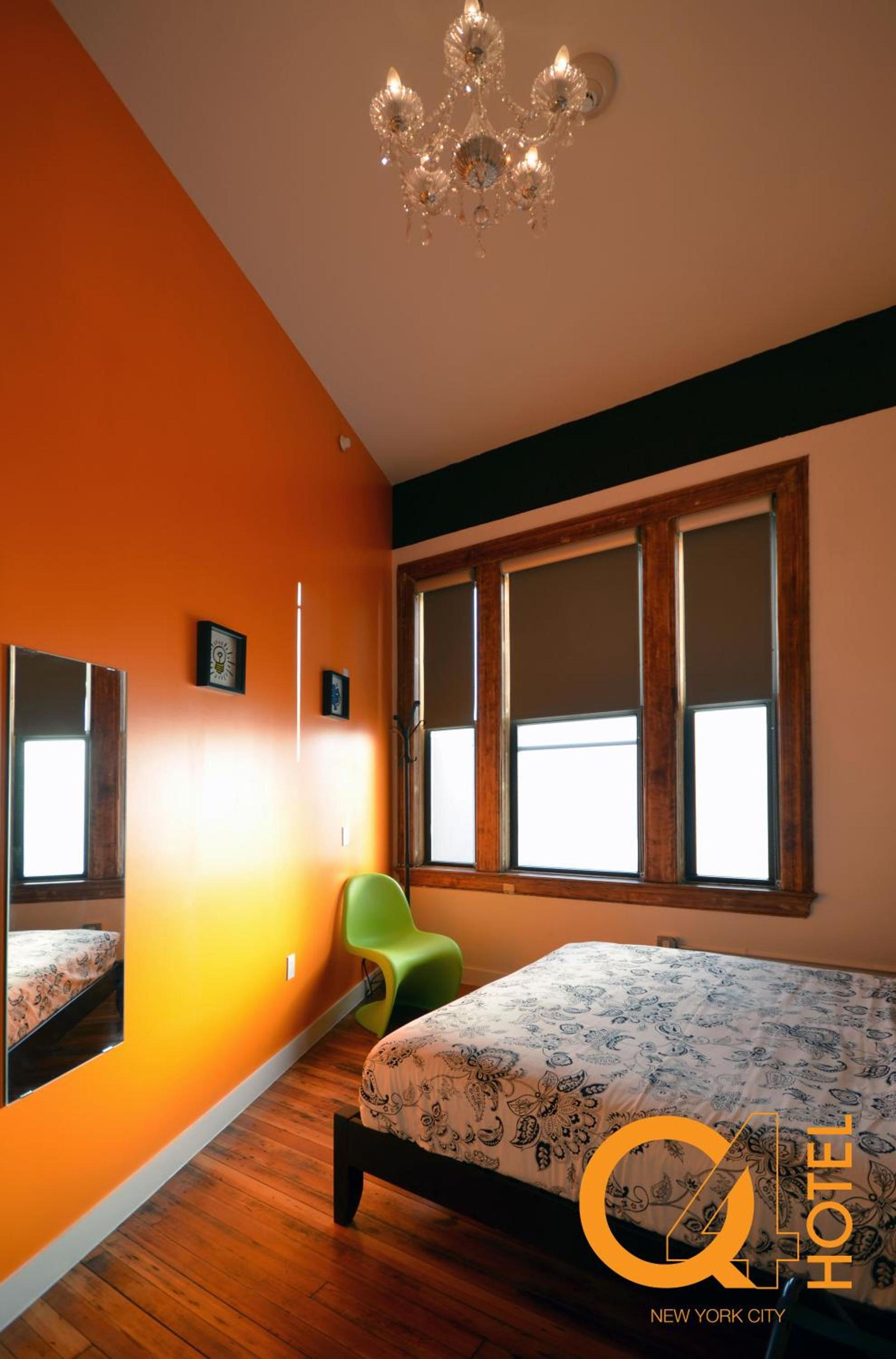 Q4 Hotel and Hostel photo 12