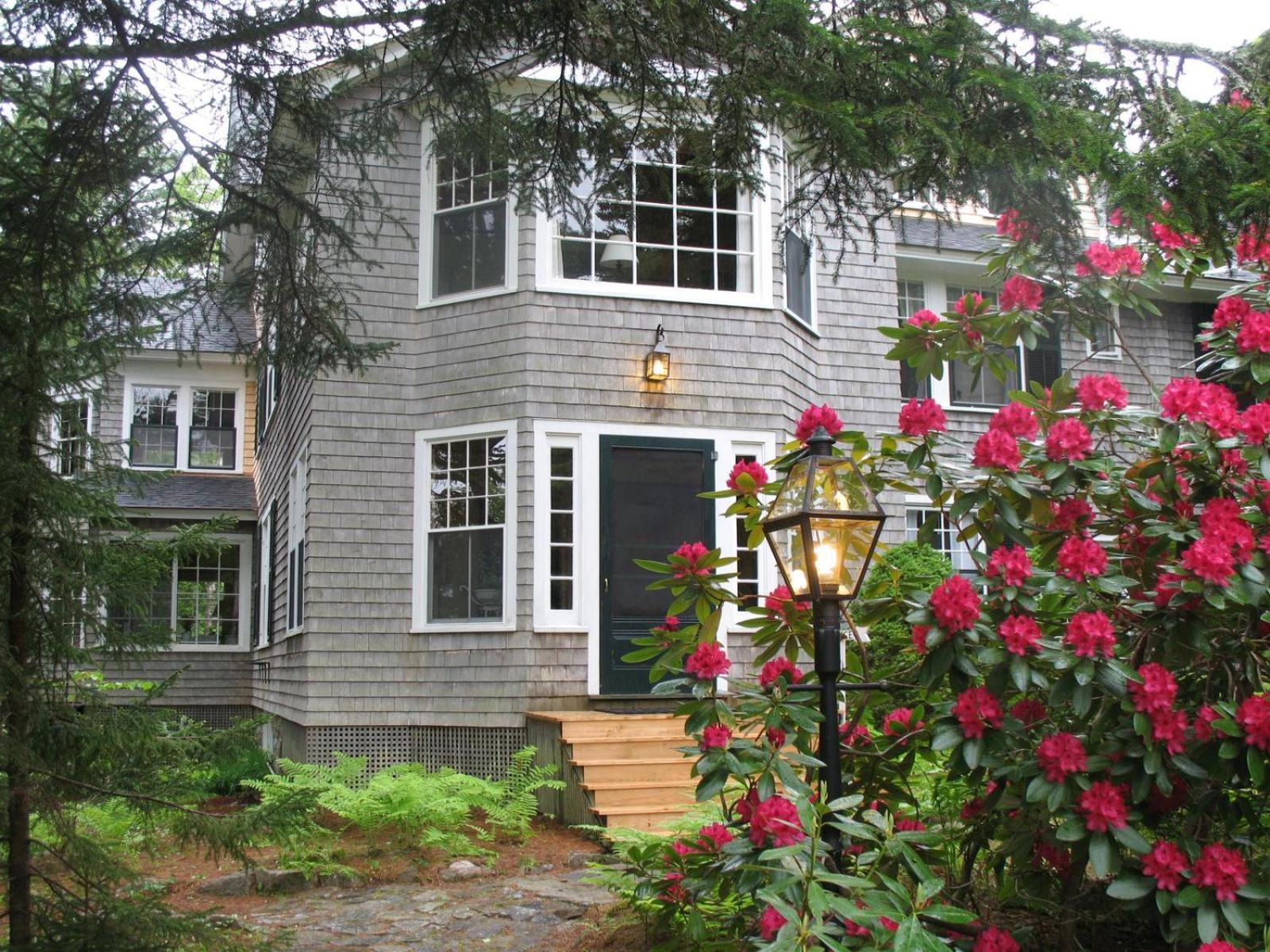 Harbourside Inn photo 1