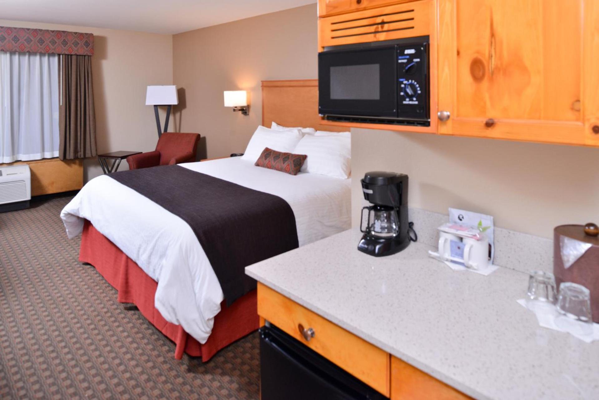 Best Western Plus Olympic Inn photo 60