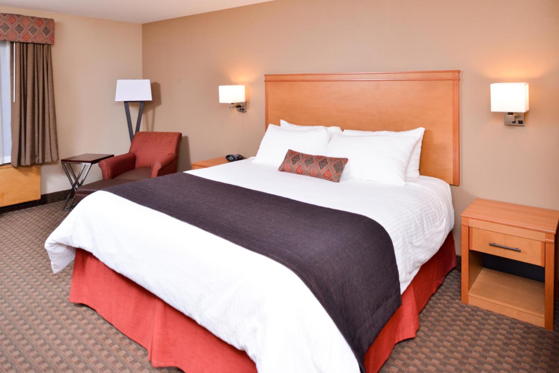 Best Western Plus Olympic Inn photo 56