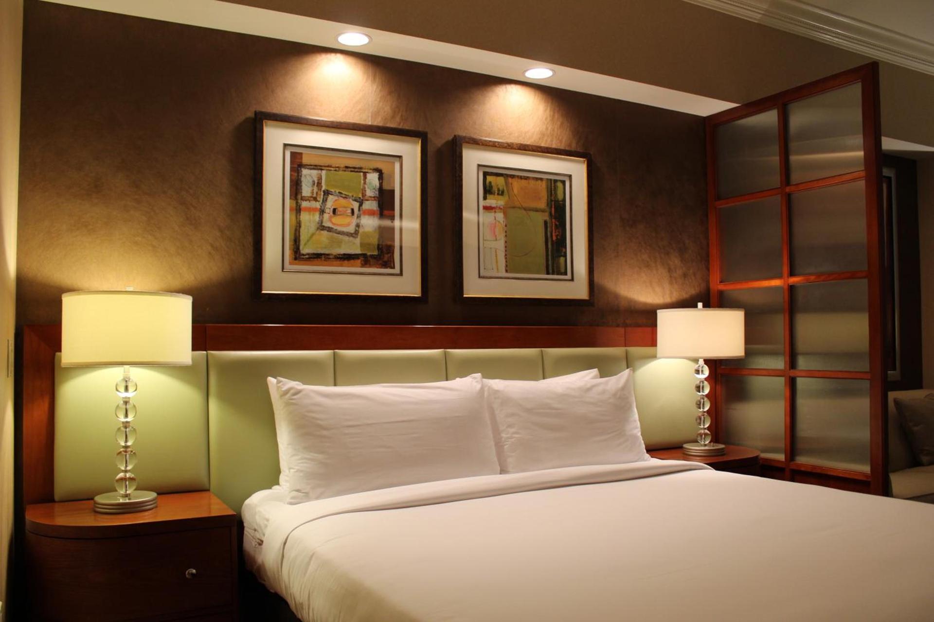 Luxury Suites International at The Signature photo 8