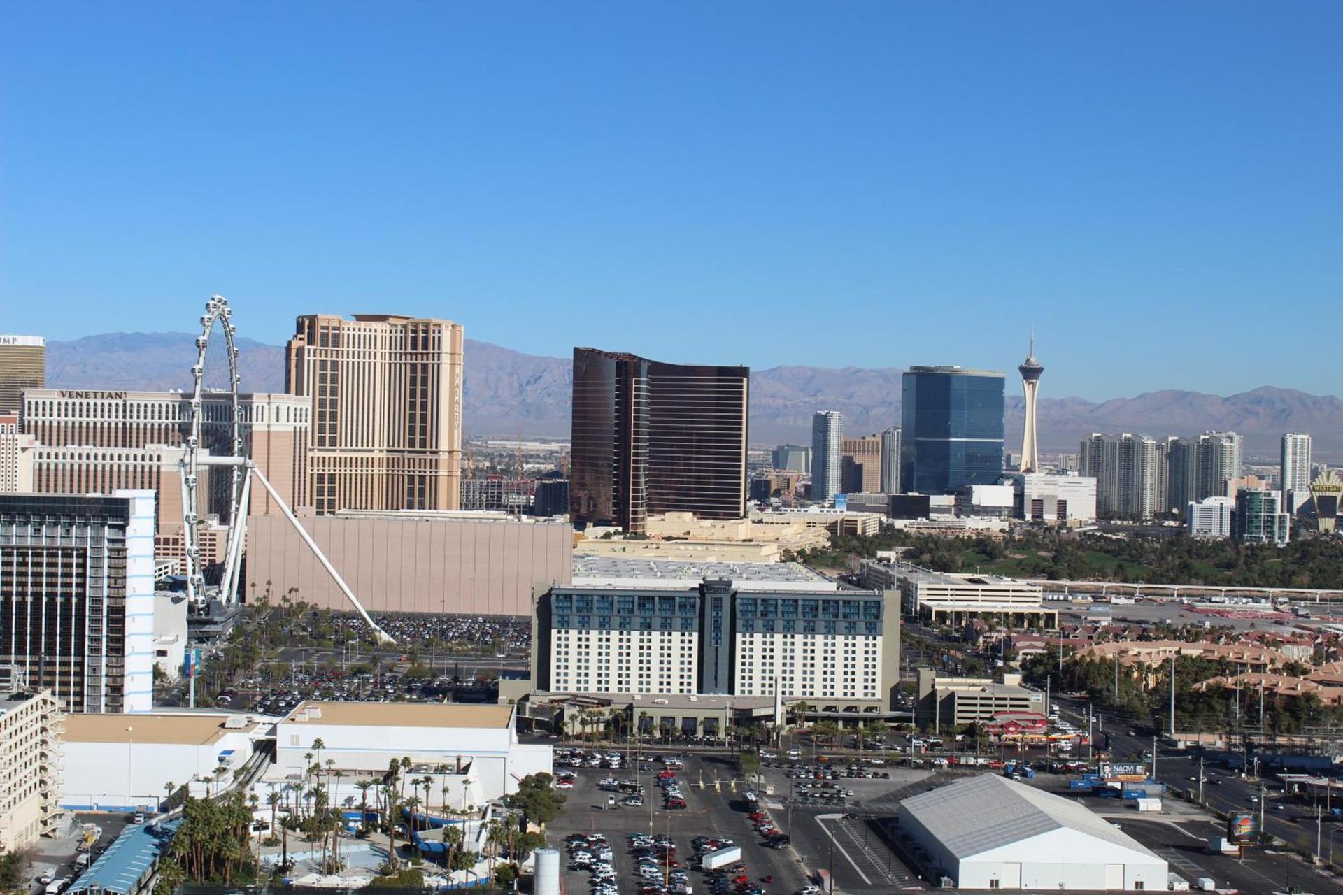 Luxury Suites International at The Signature photo 20