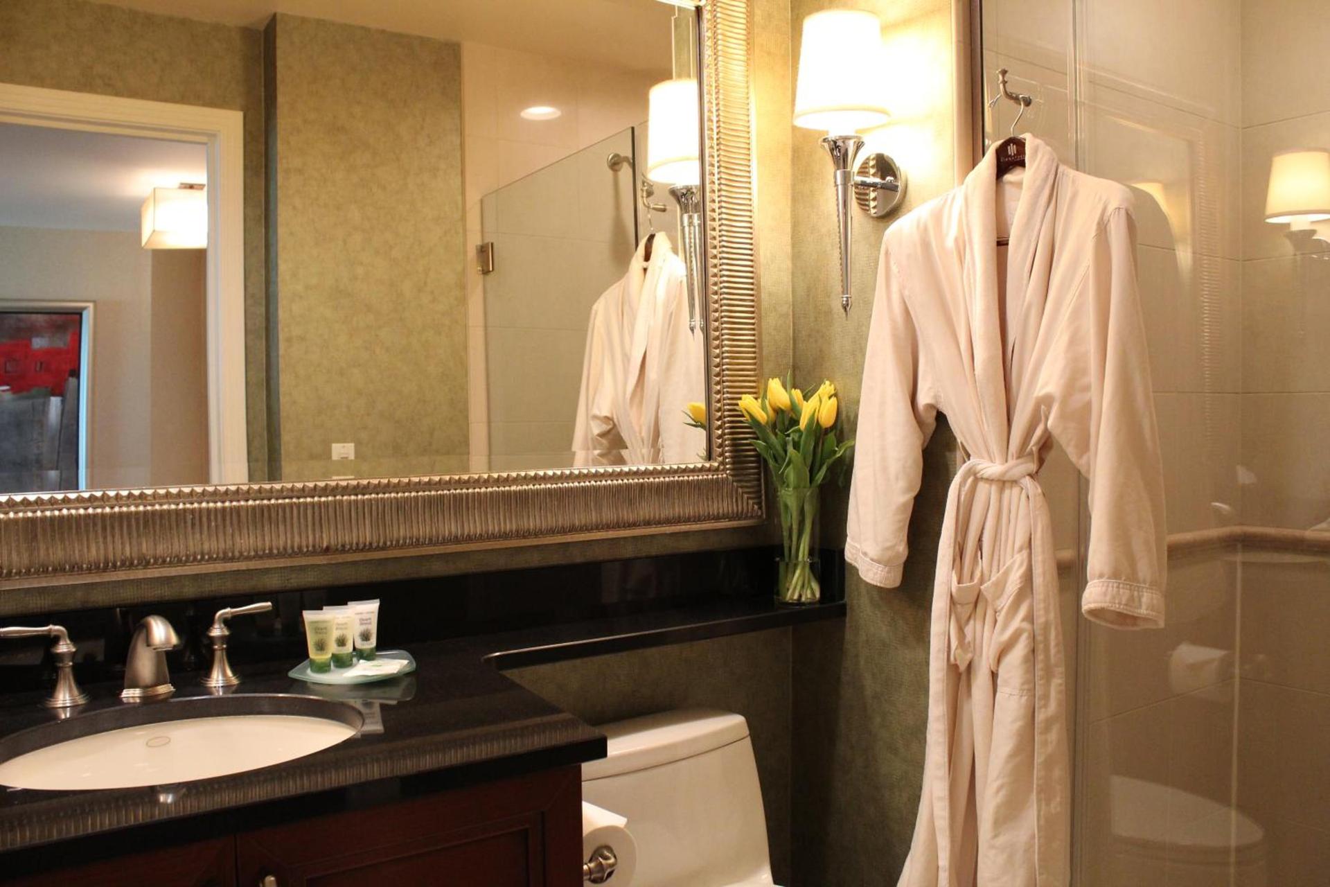 Luxury Suites International at The Signature photo 19