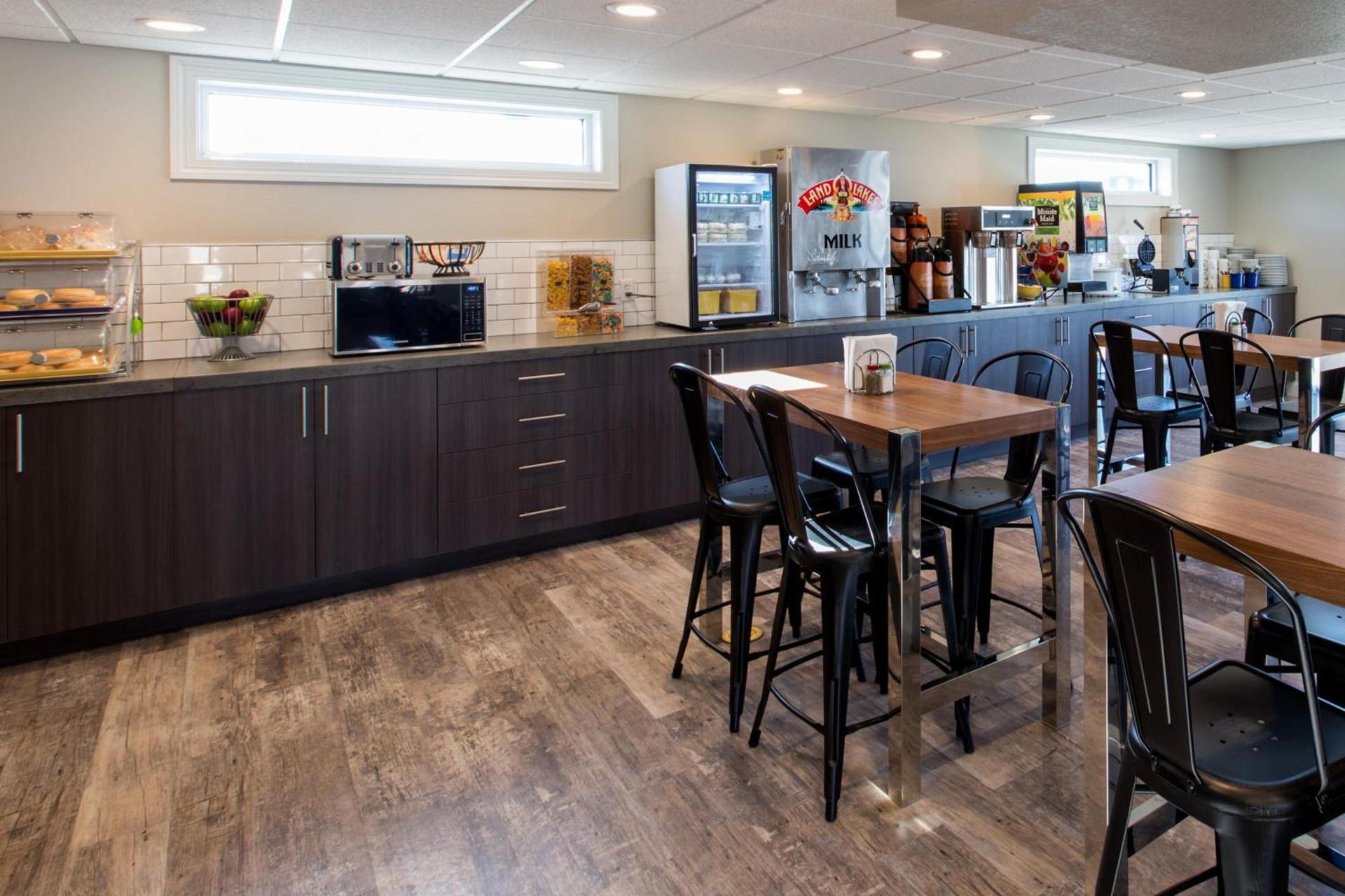 Days Inn by Wyndham Pierre photo 33