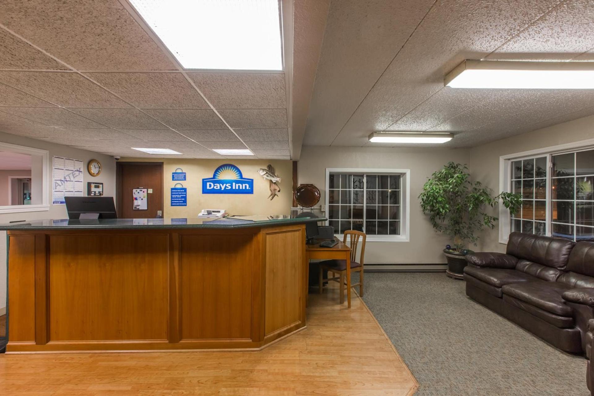 Days Inn by Wyndham Pierre photo 29