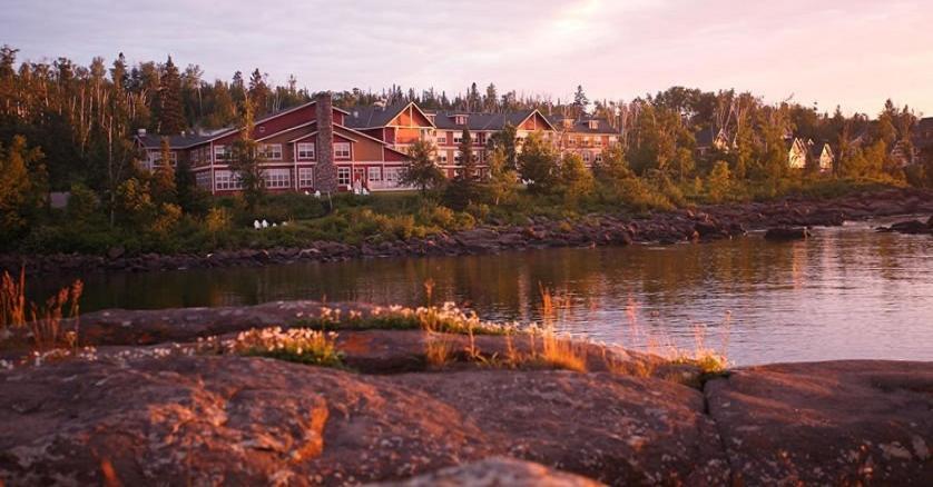 Cove Point Lodge photo 40