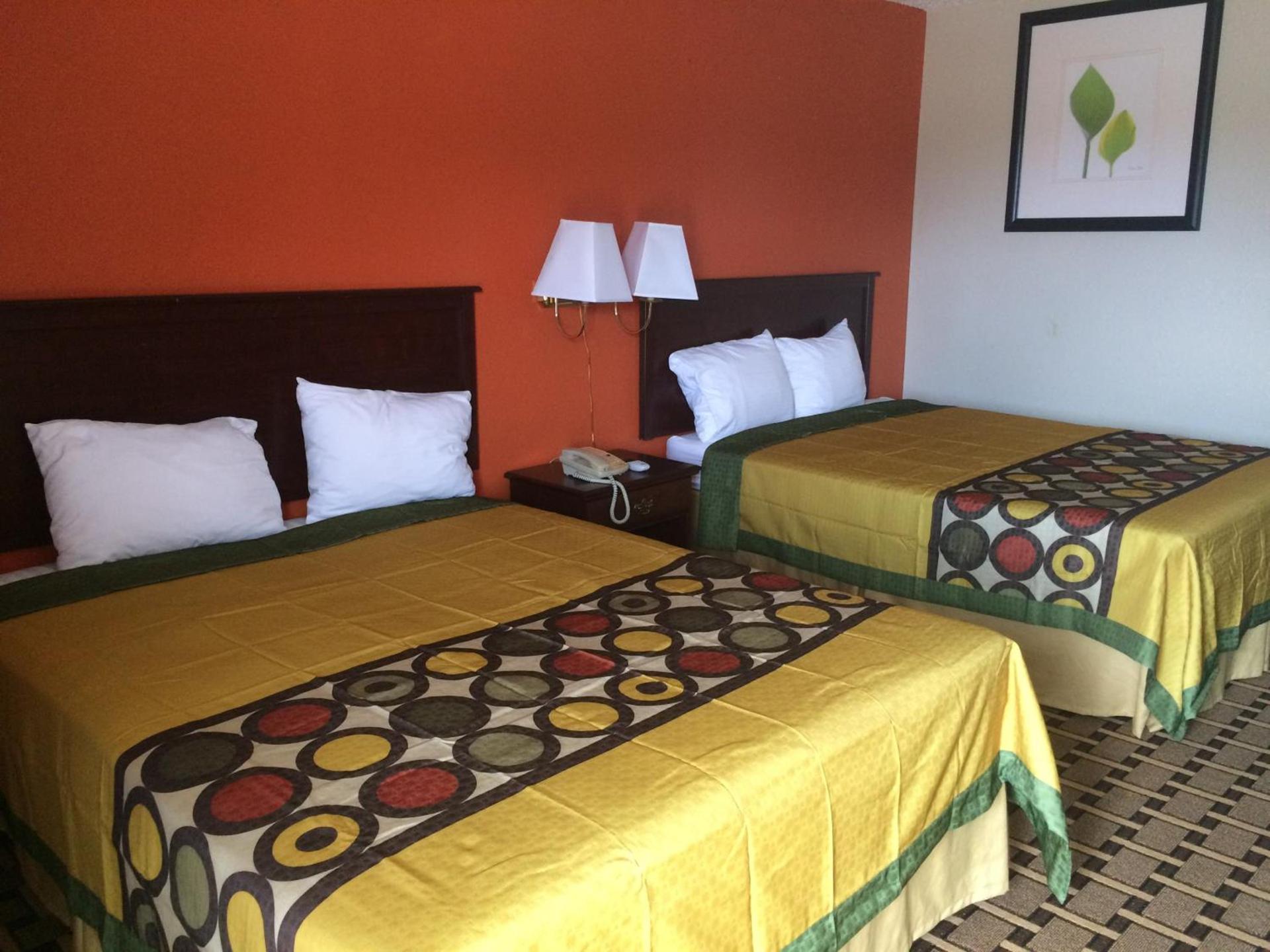 Relax Inn Henryetta photo 16
