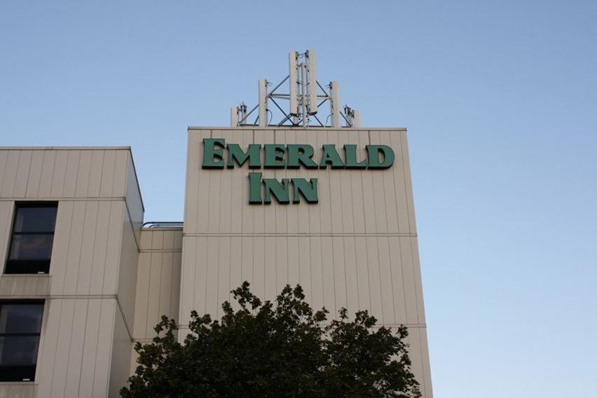 Emerald Inn photo 1