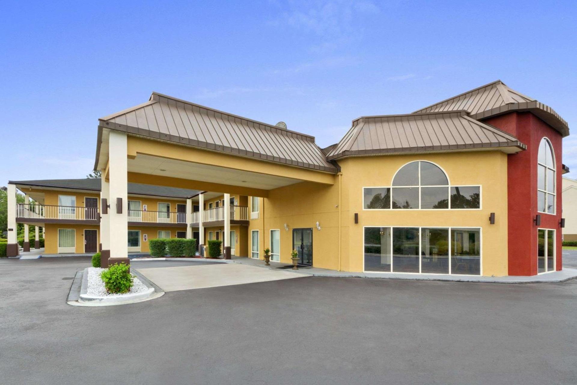 Baymont by Wyndham Santee — hotel in Santee
