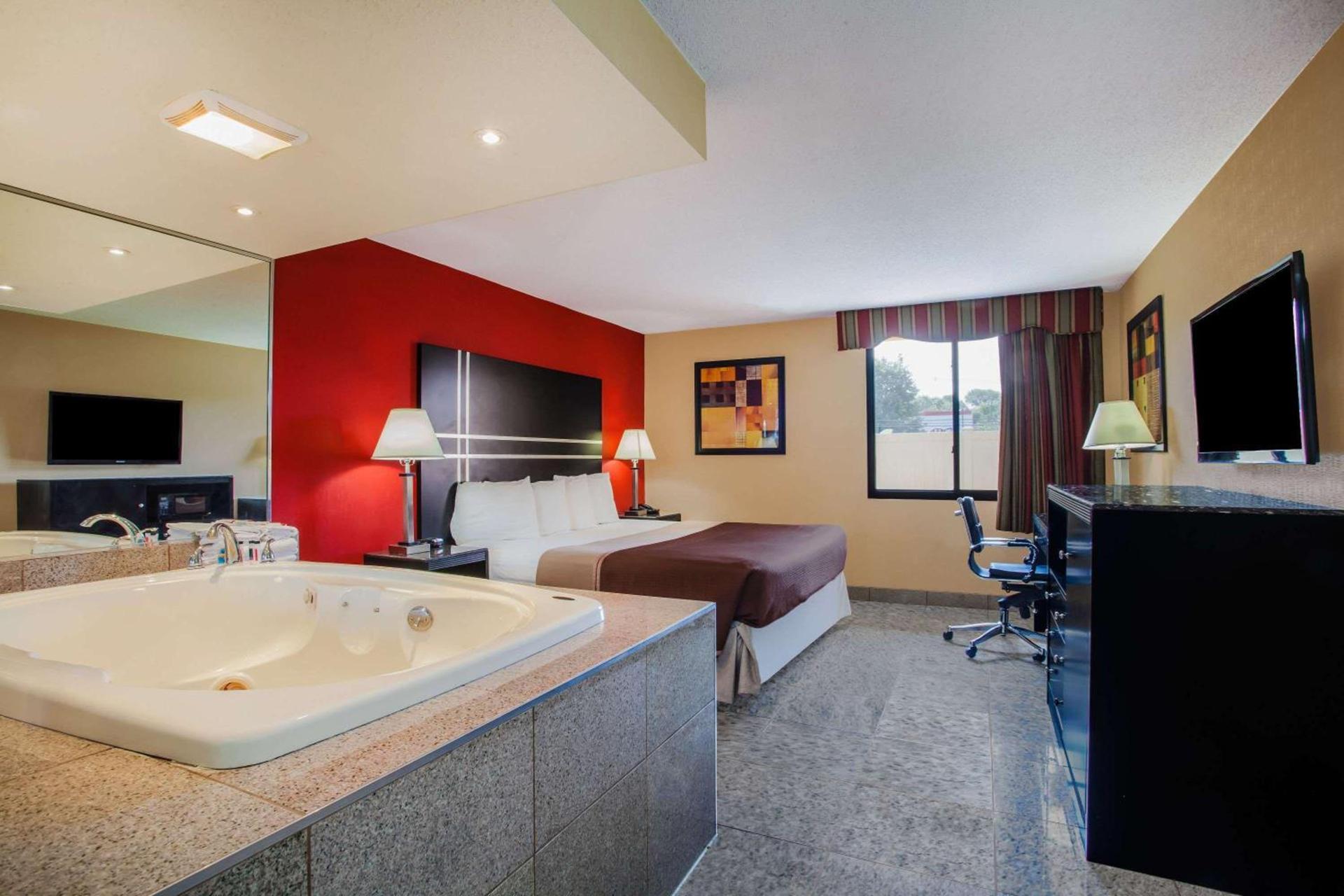 Howard Johnson by Wyndham North Plainfield photo 15