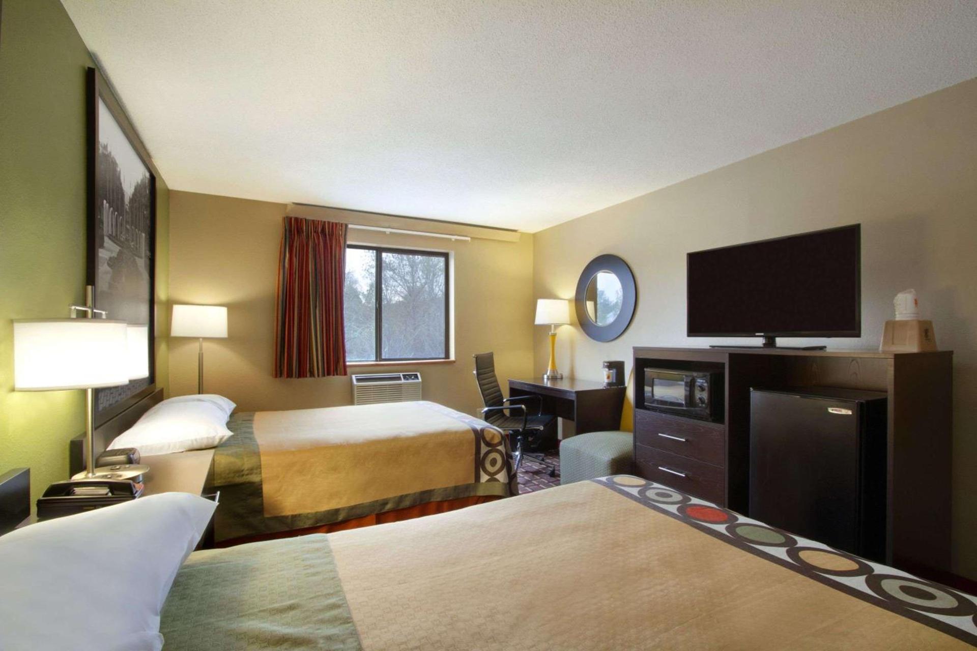 Super 8 by Wyndham Homewood Birmingham Area photo 5