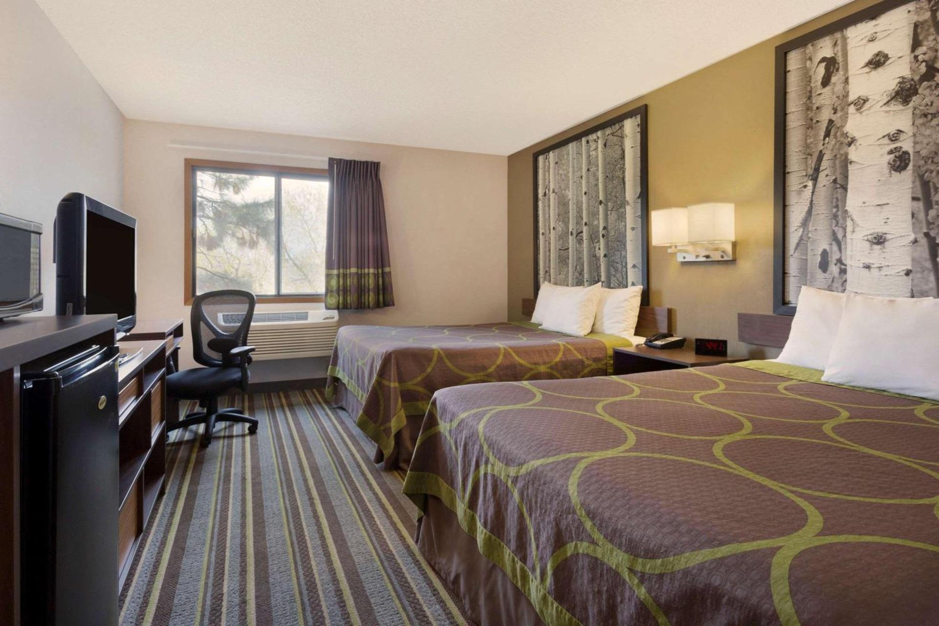 Super 8 by Wyndham Westminster Denver North photo 9