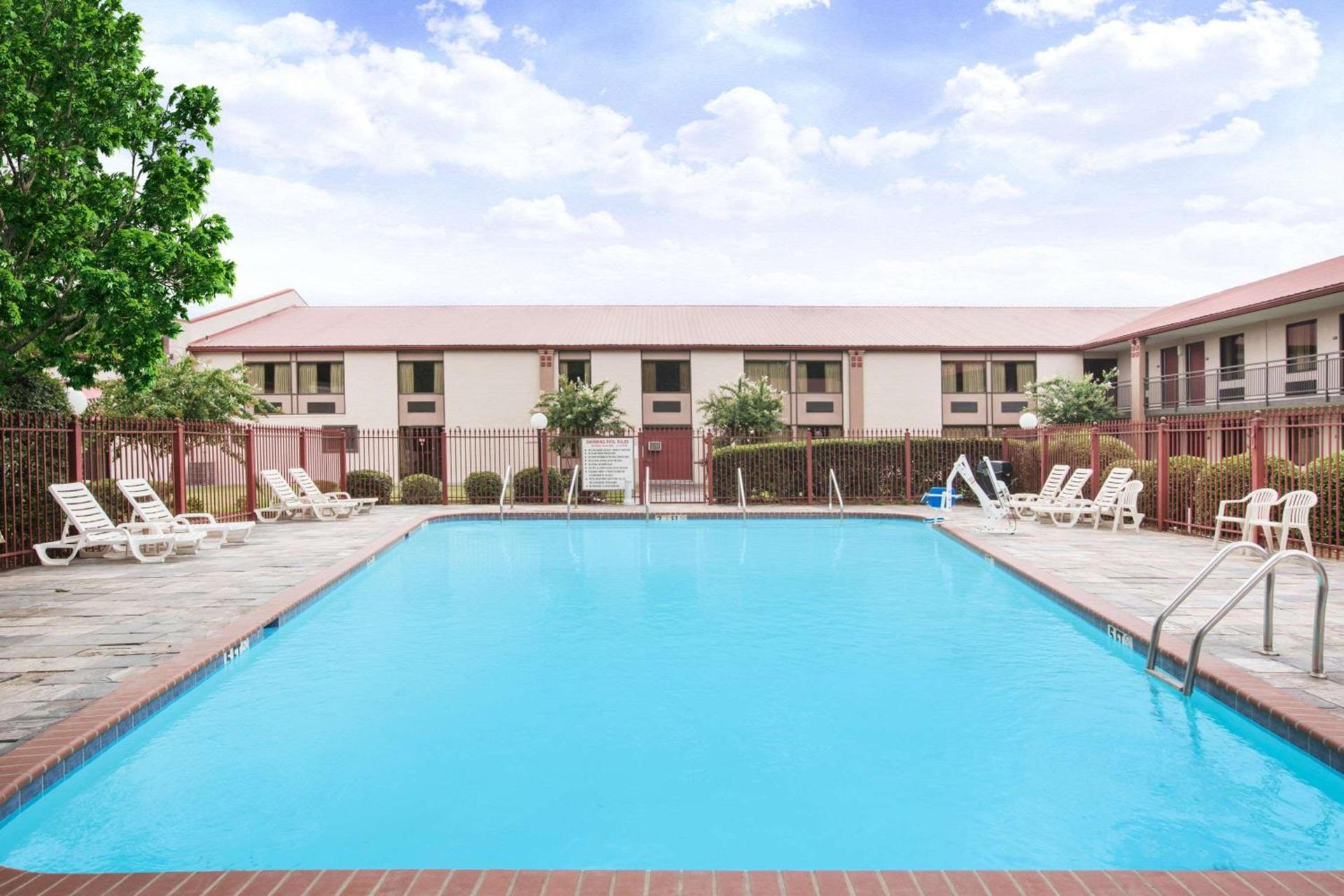 Super 8 by Wyndham Oxford MS University Area photo 5