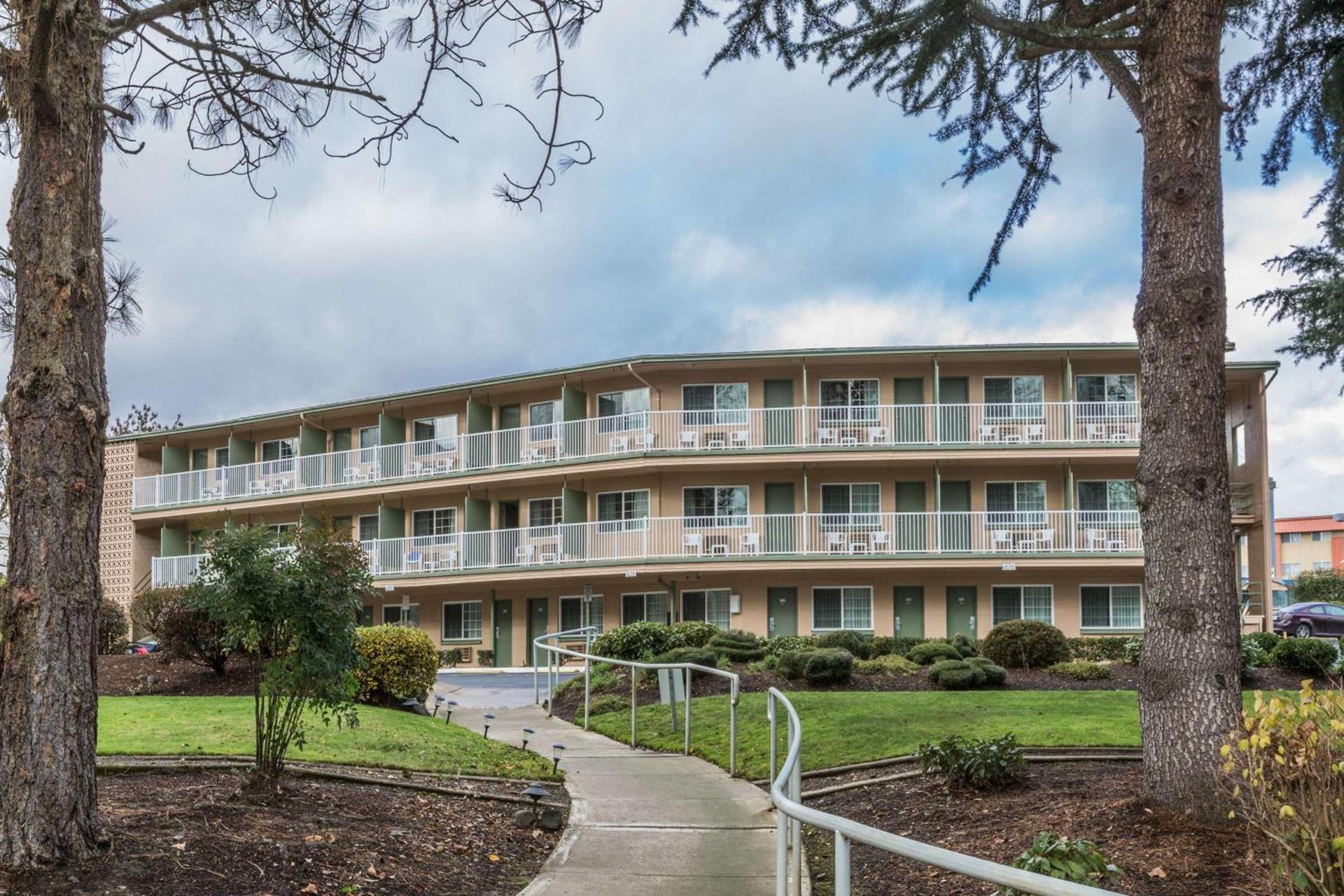 Riverfront Inn Roseburg — hotel in Roseburg